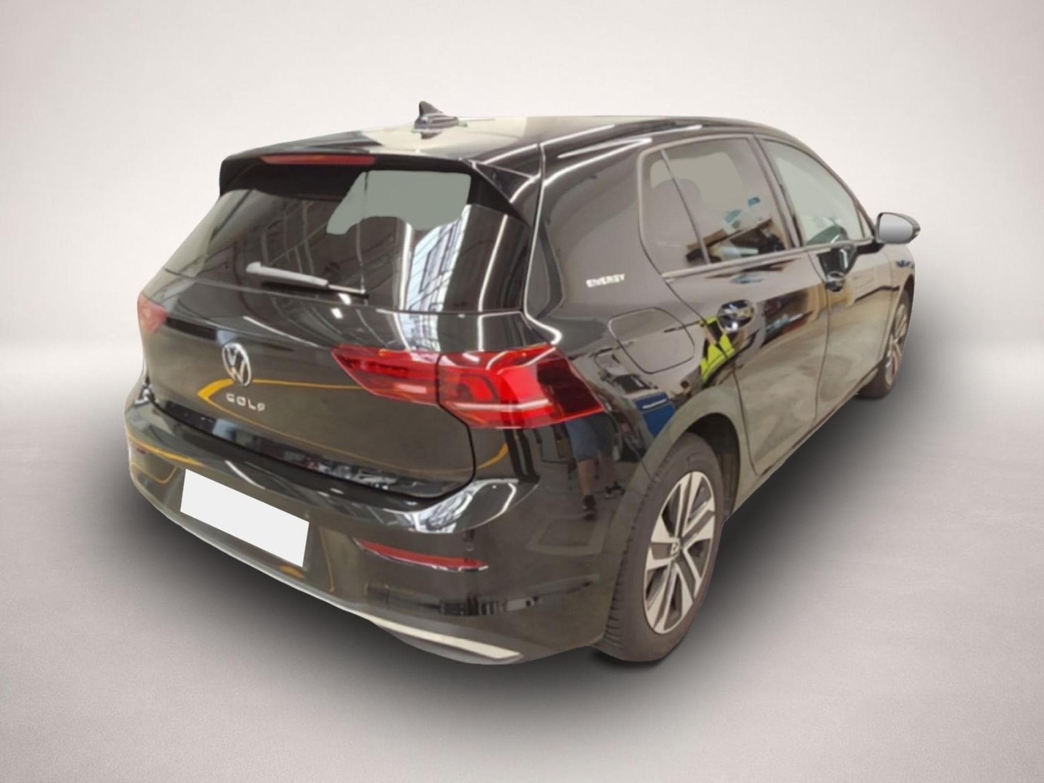 VW Golf (2025) - Photo 2