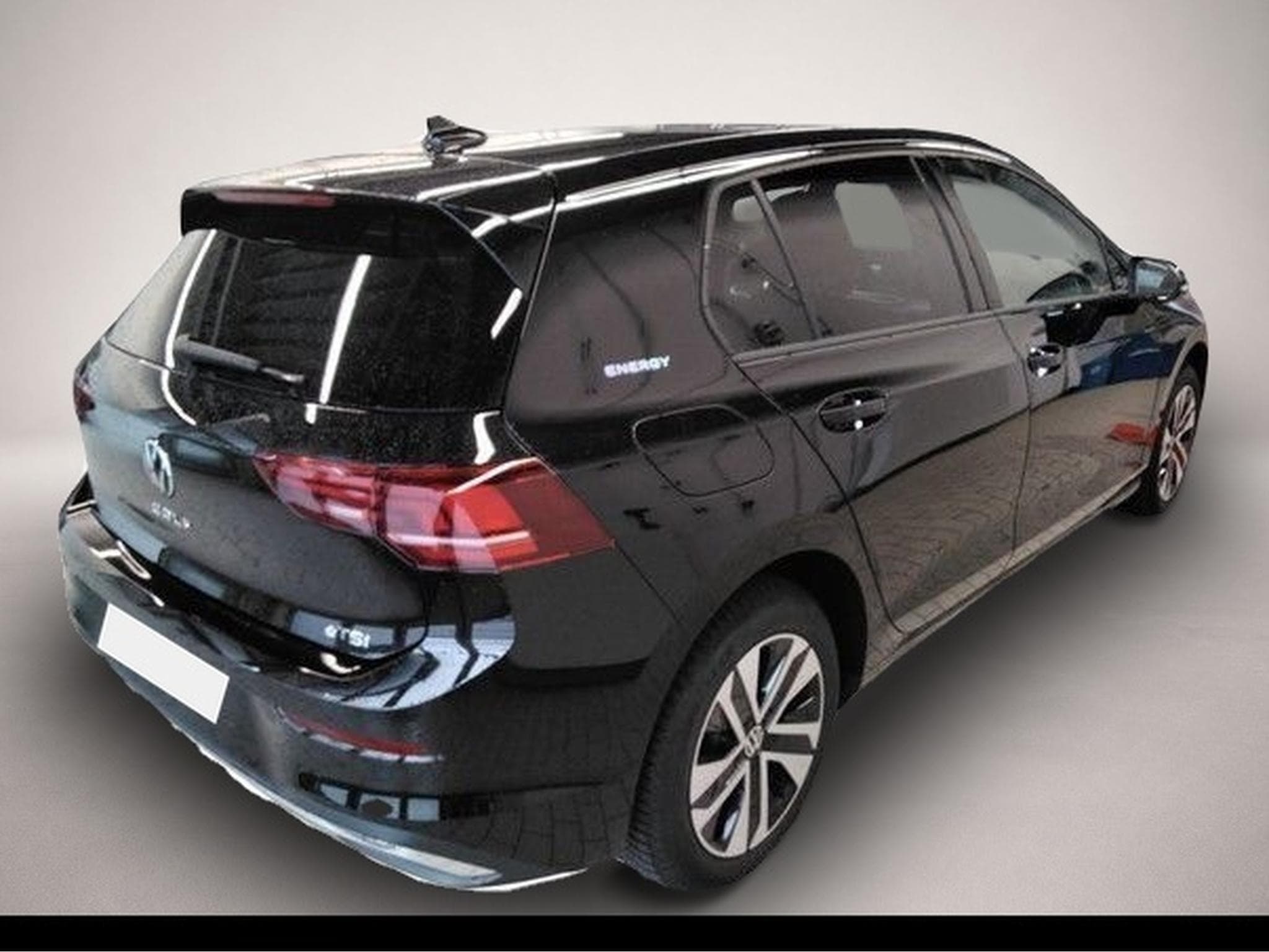 VW Golf (2025) - Photo 2