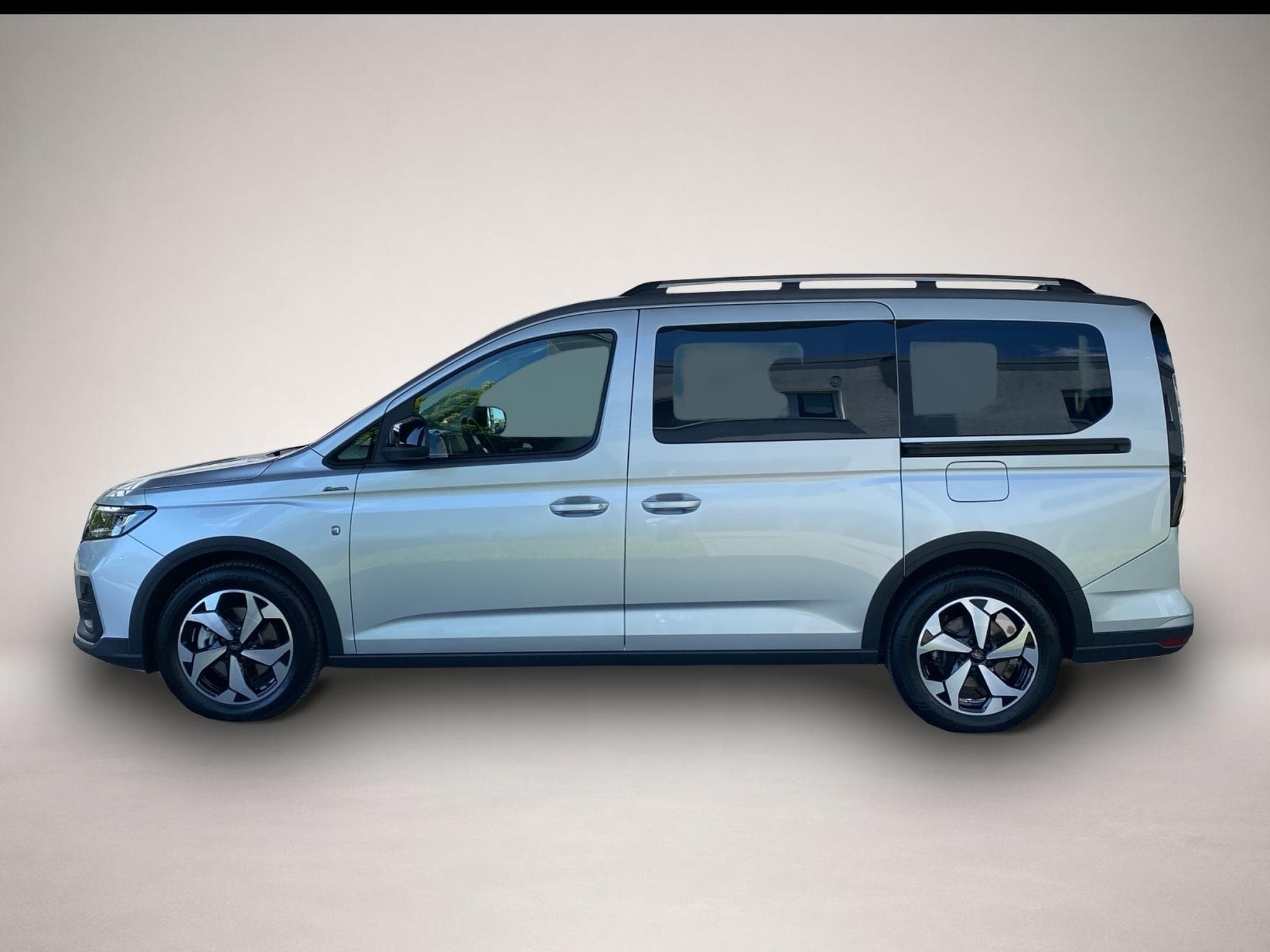 Ford Tourneo (2024) - Foto 2