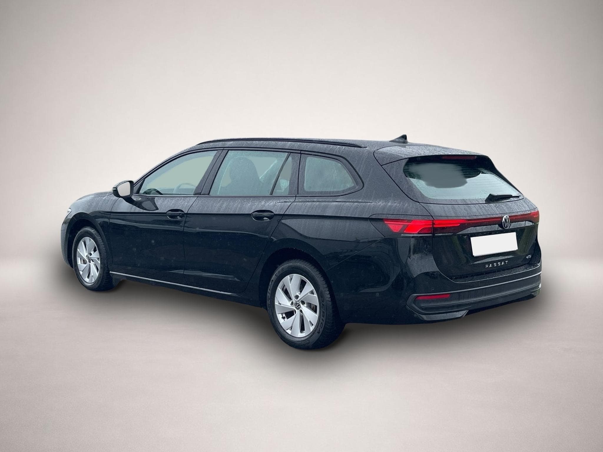 VW Passat (2024) - Photo 4