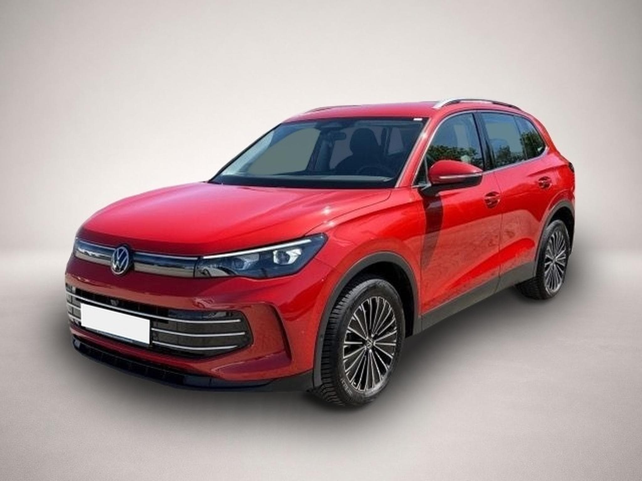 VW Tiguan (2024) - Photo 1