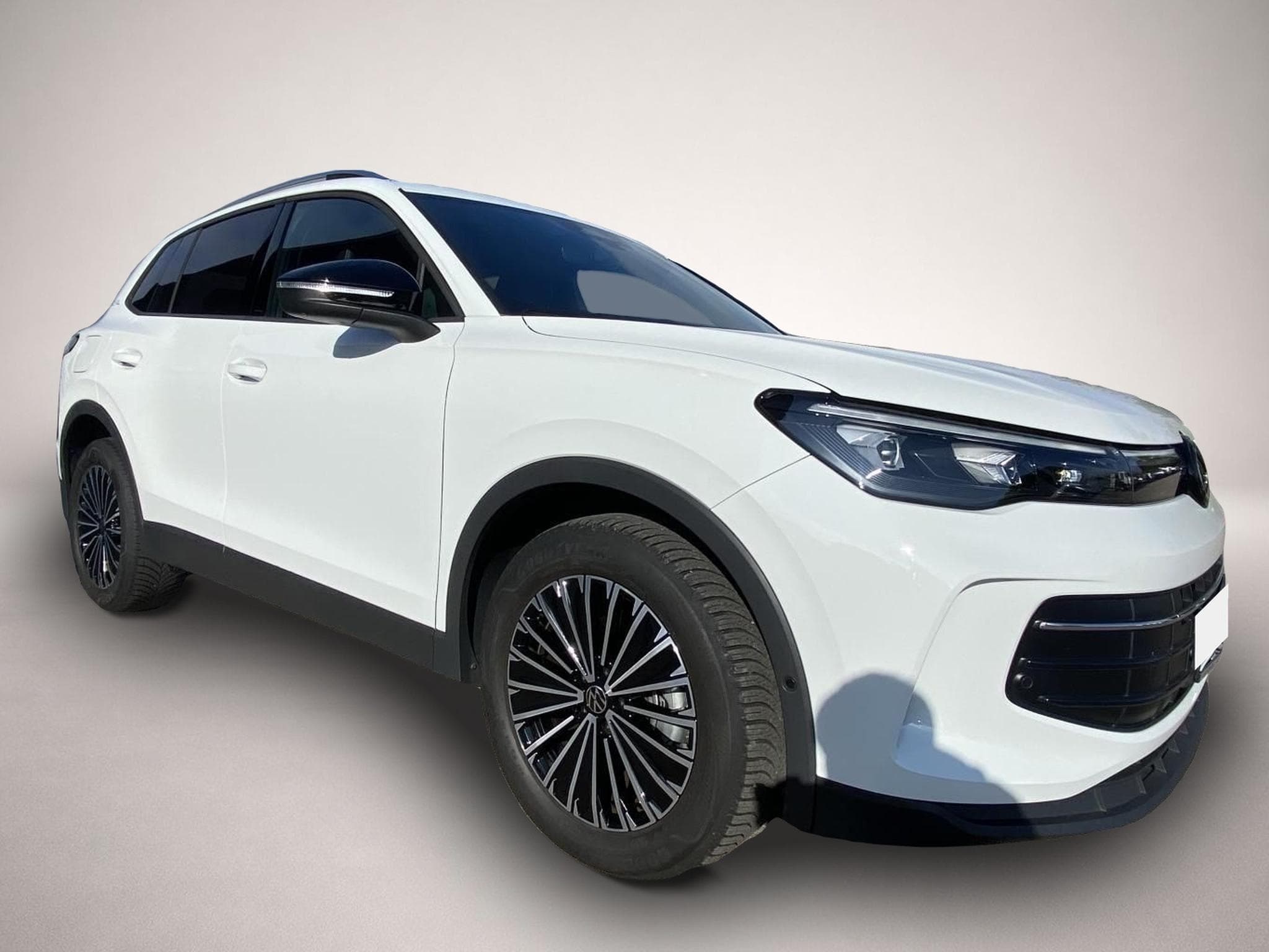 VW Tiguan (2025) - Photo 7