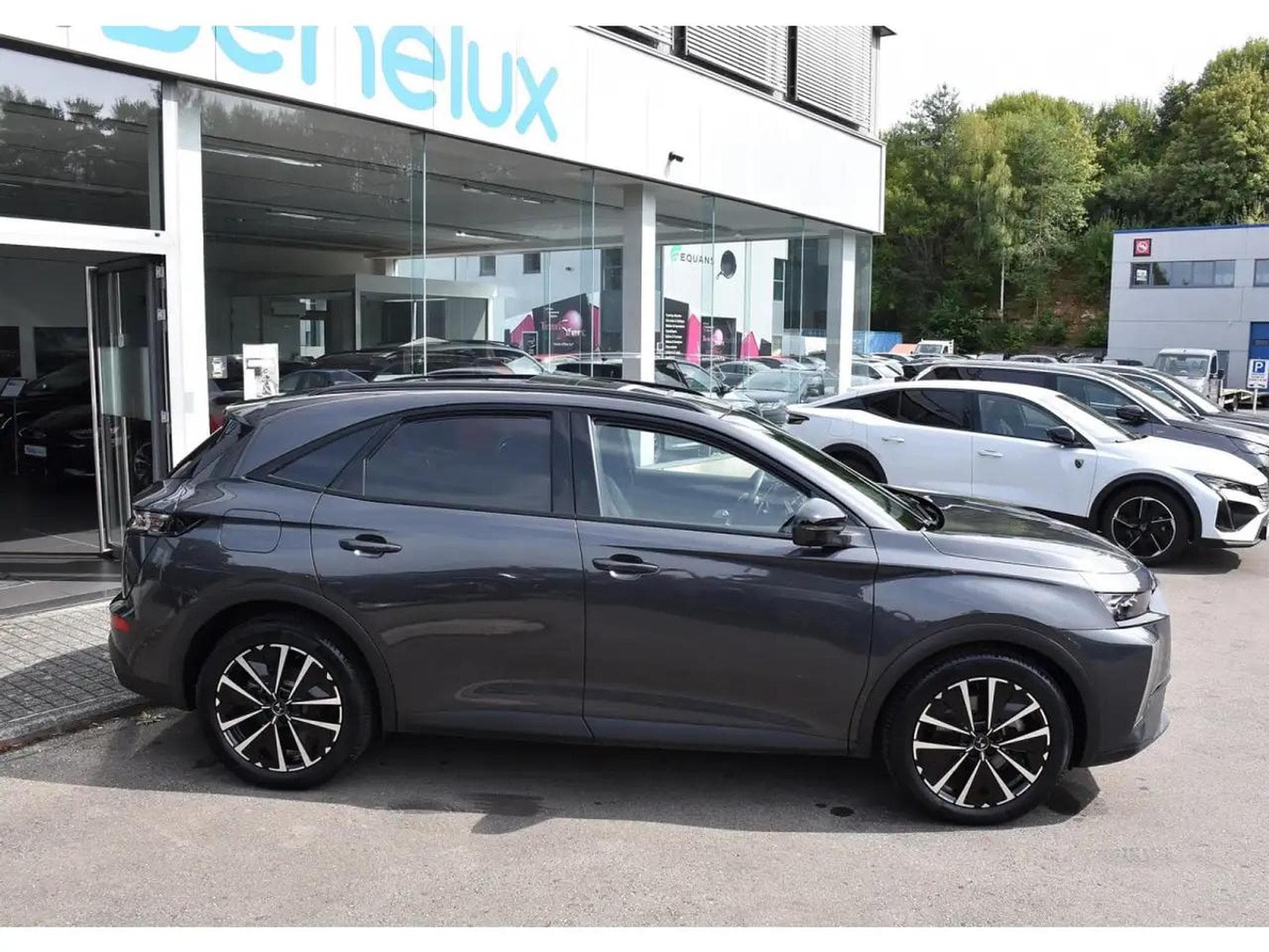 DS Automobiles DS7 (2024) - Photo 3