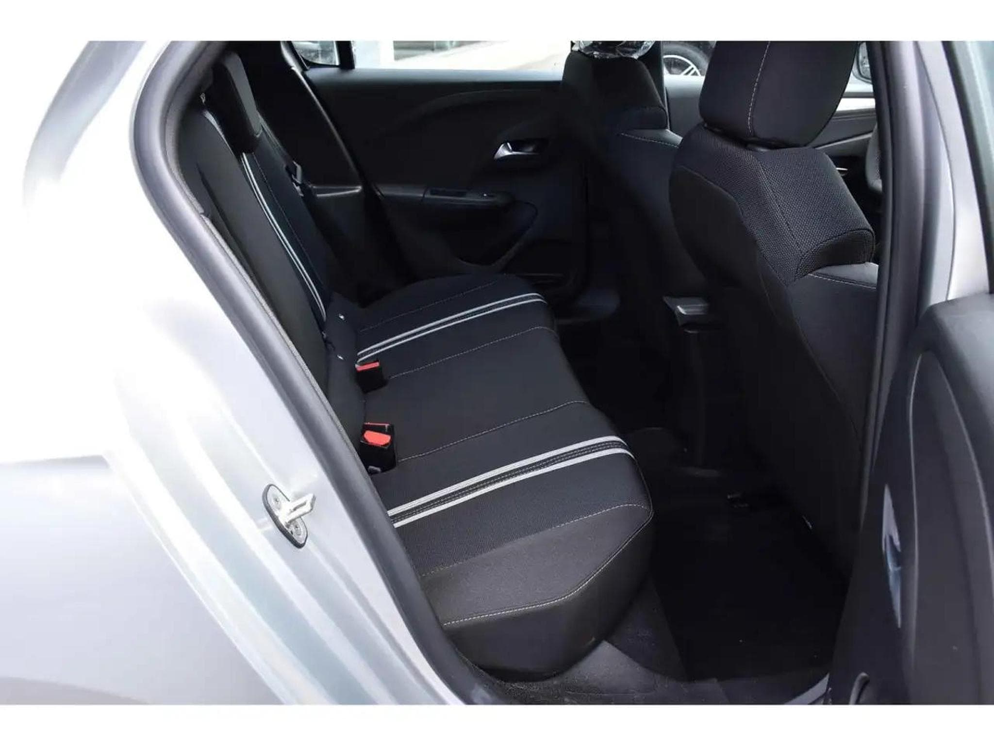 Opel Corsa (2025) - Photo 8