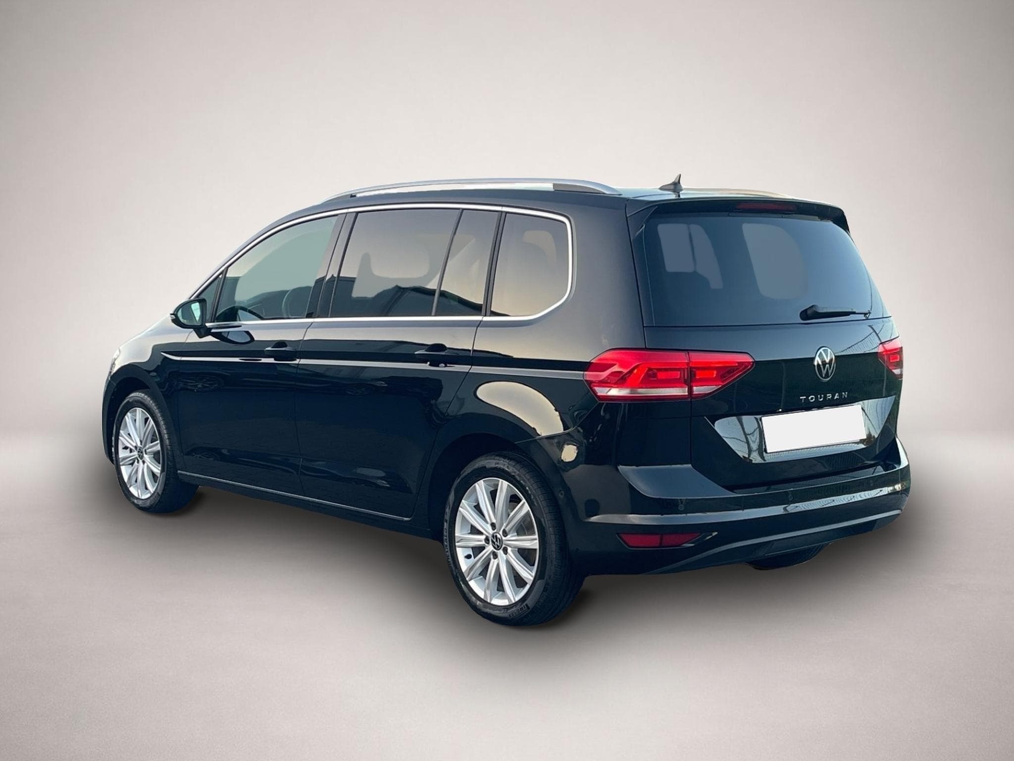VW Touran (2025) - Photo 4
