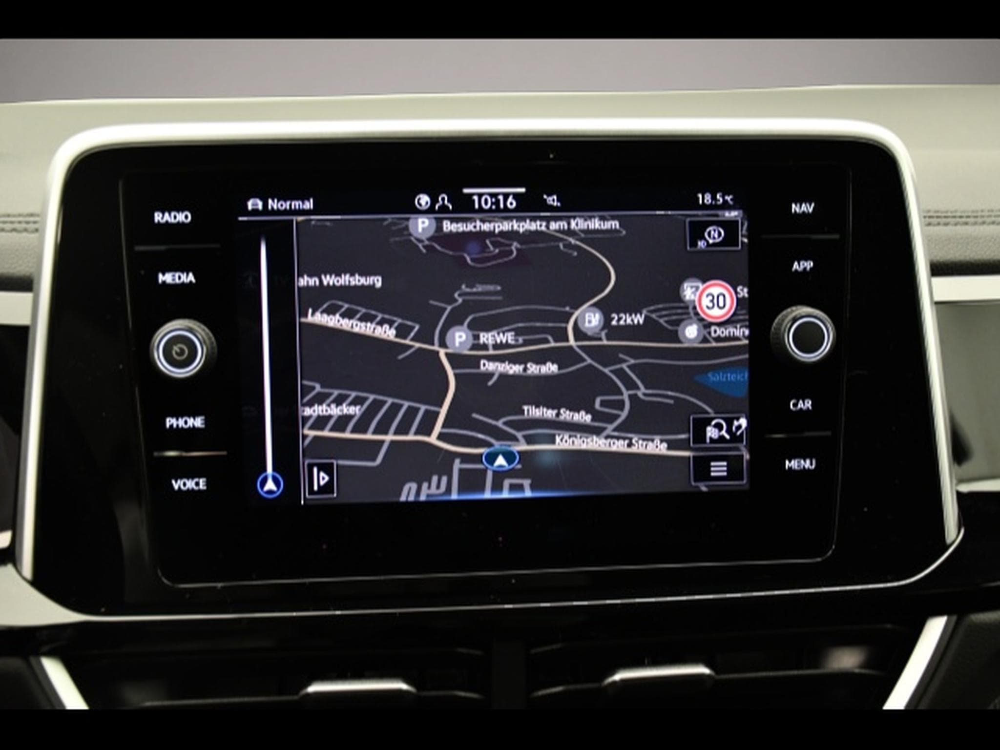 VW T-Roc (2025) - Photo 6