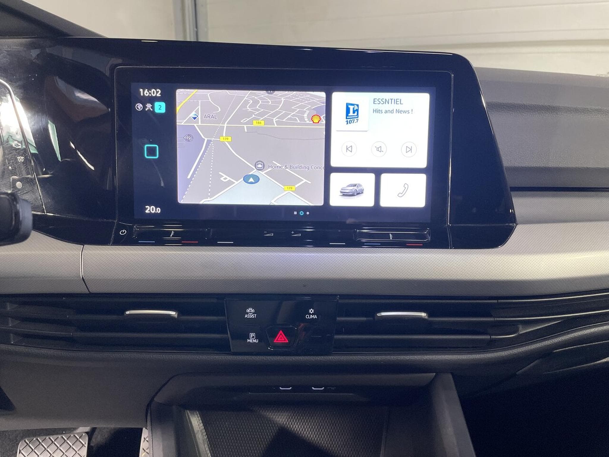 VW Golf VIII 2.0 TDI 115 DSG BUSINESS GPS CARPLAY (2021) - Foto 4
