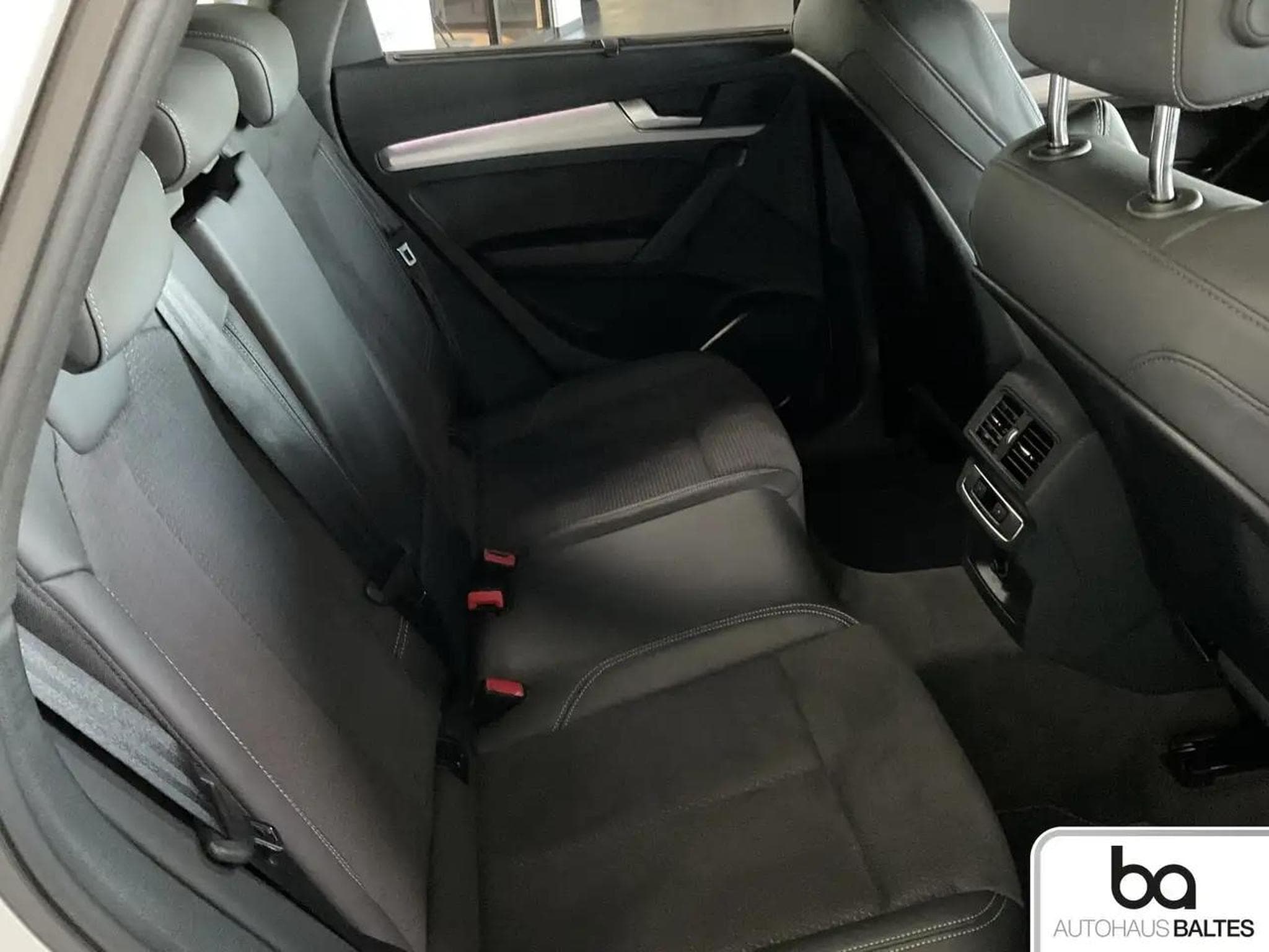 Audi SQ5 (2023) - Foto 8