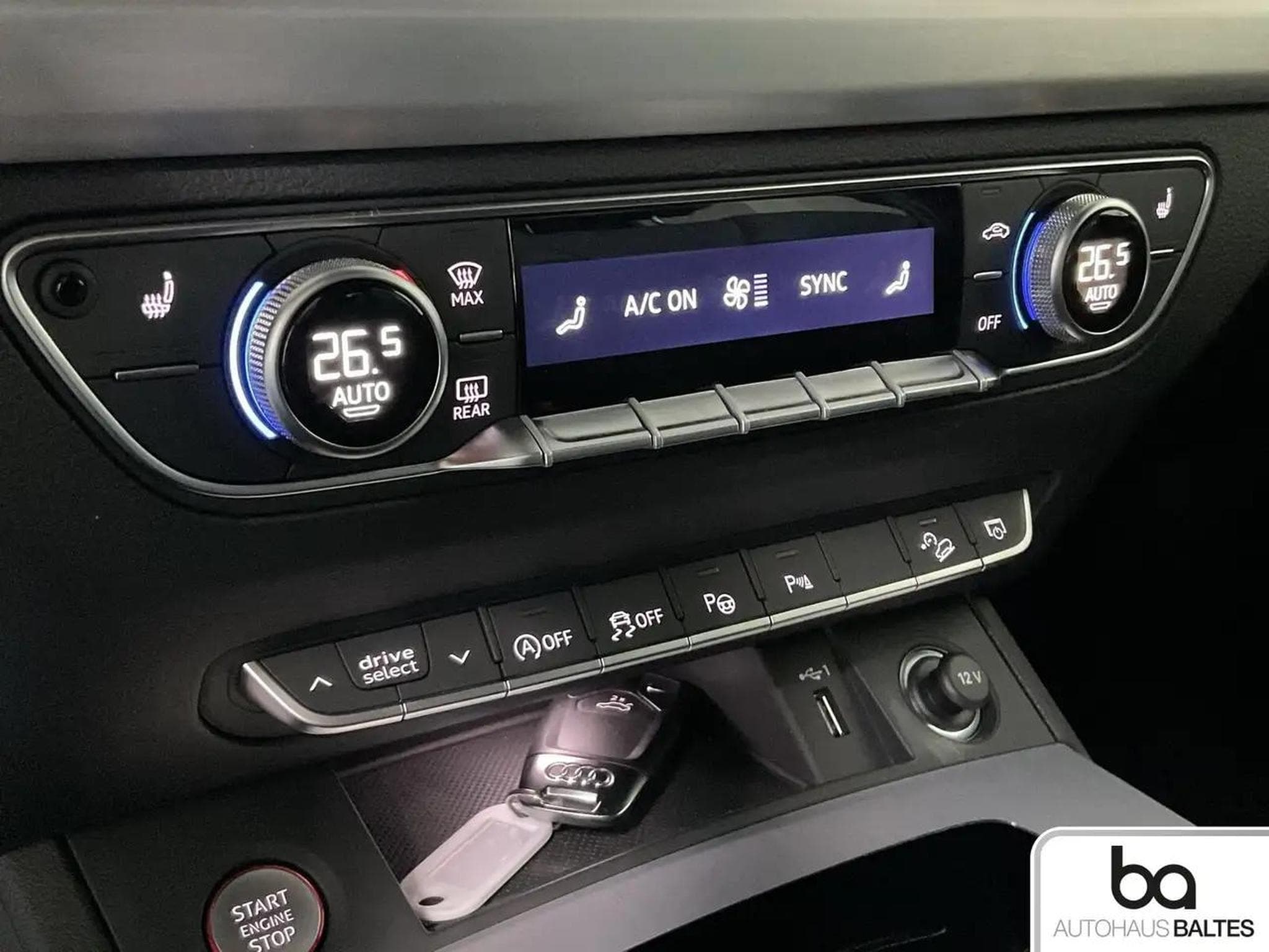 Audi SQ5 (2023) - Foto 10