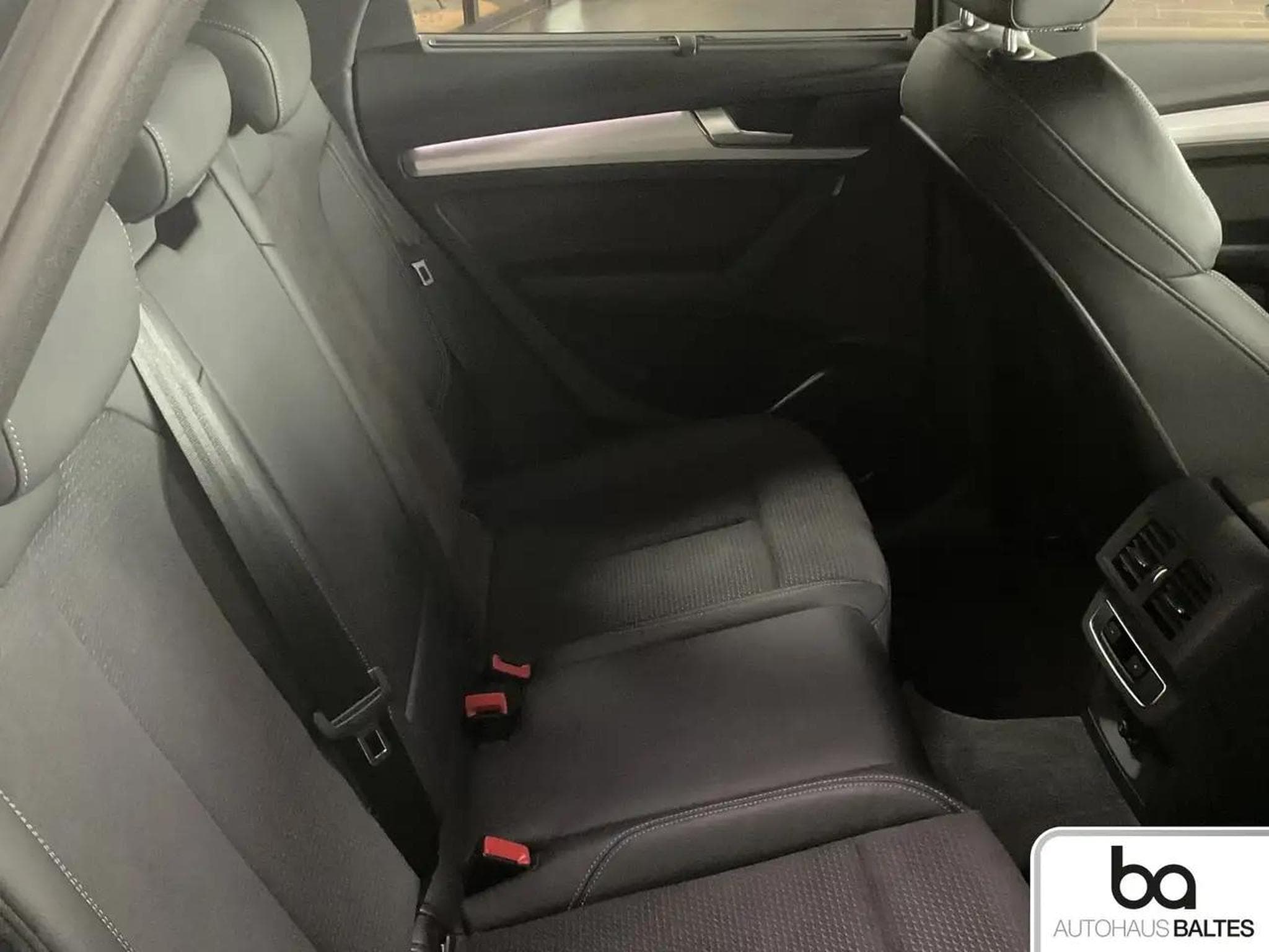 Audi SQ5 (2023) - Foto 8
