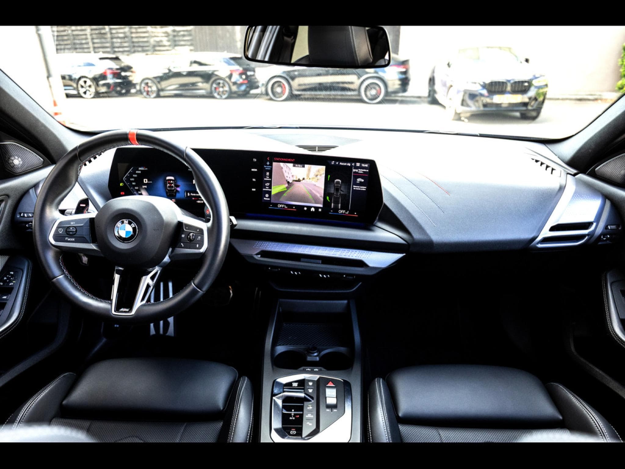 BMW M135 i XDRIVE (F70) - FACELIFT - FROZEN PURE GREY METALLIC (2025) - Photo 16