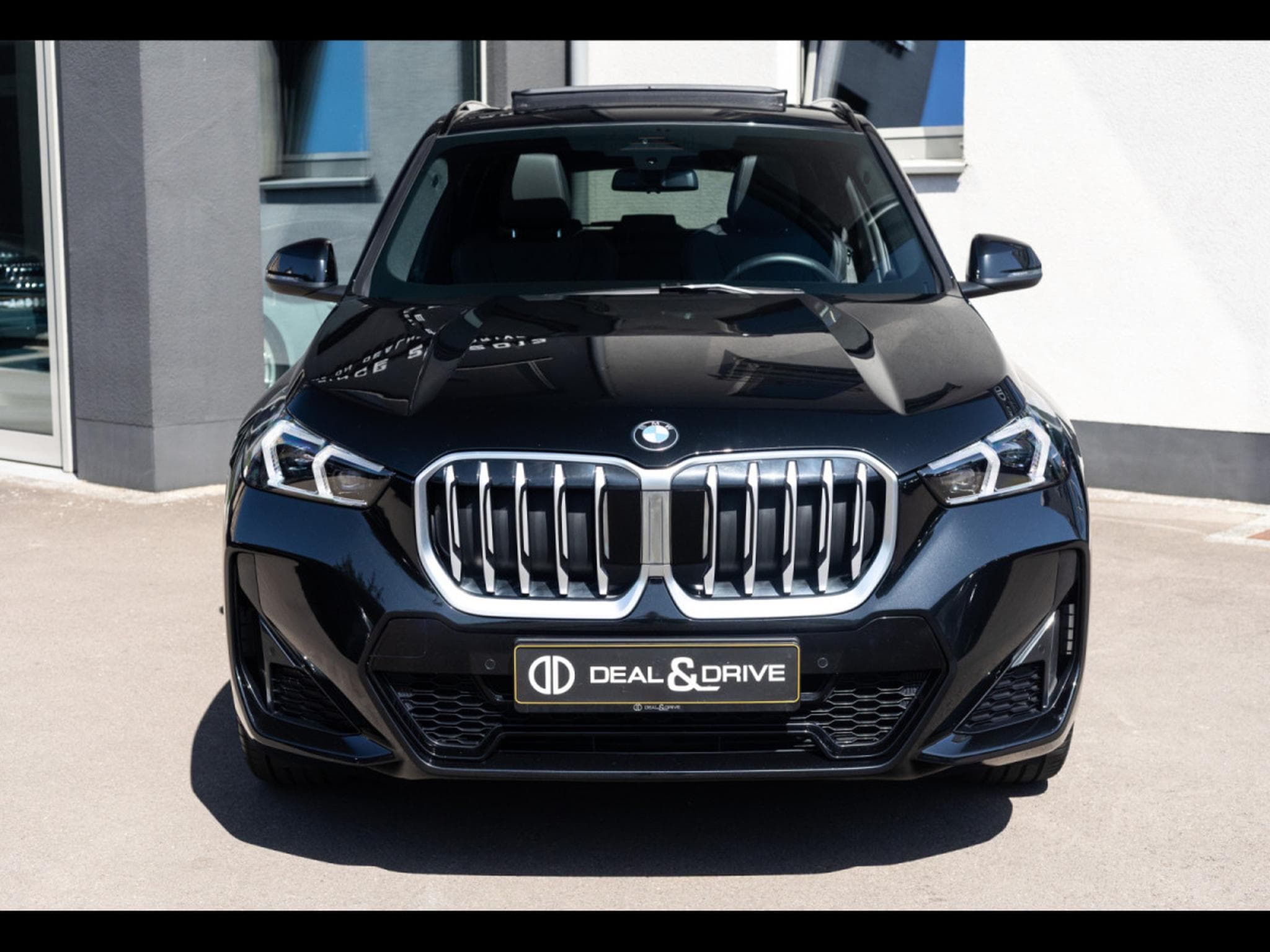 BMW X1 XDRIVE23D M SPORT - BLACK SAPPHIRE METALLIC (2025) - Foto 5