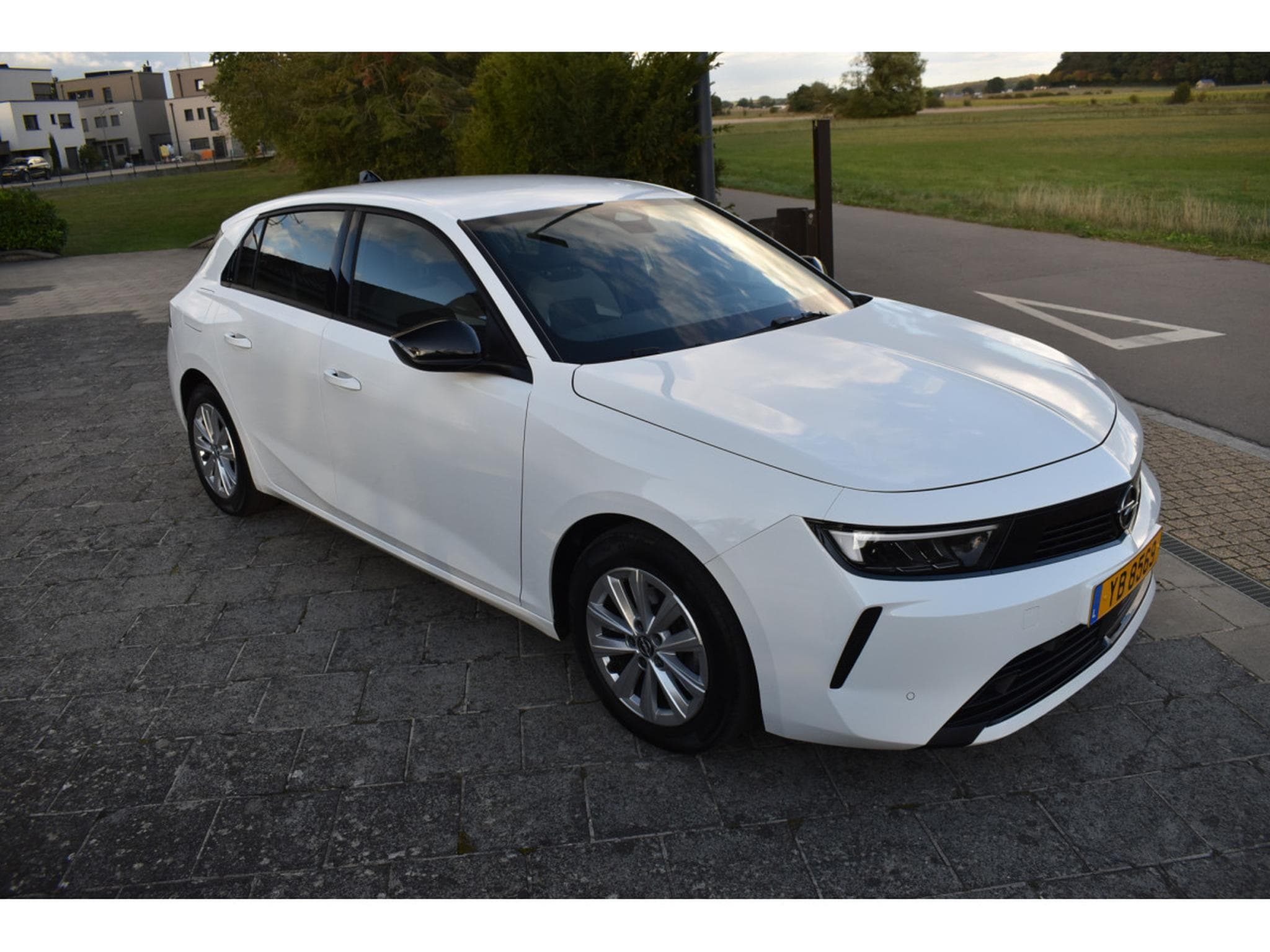 Opel Astra 1,2 Turbo 130 S/Edition Automatic (2025) - Photo 3