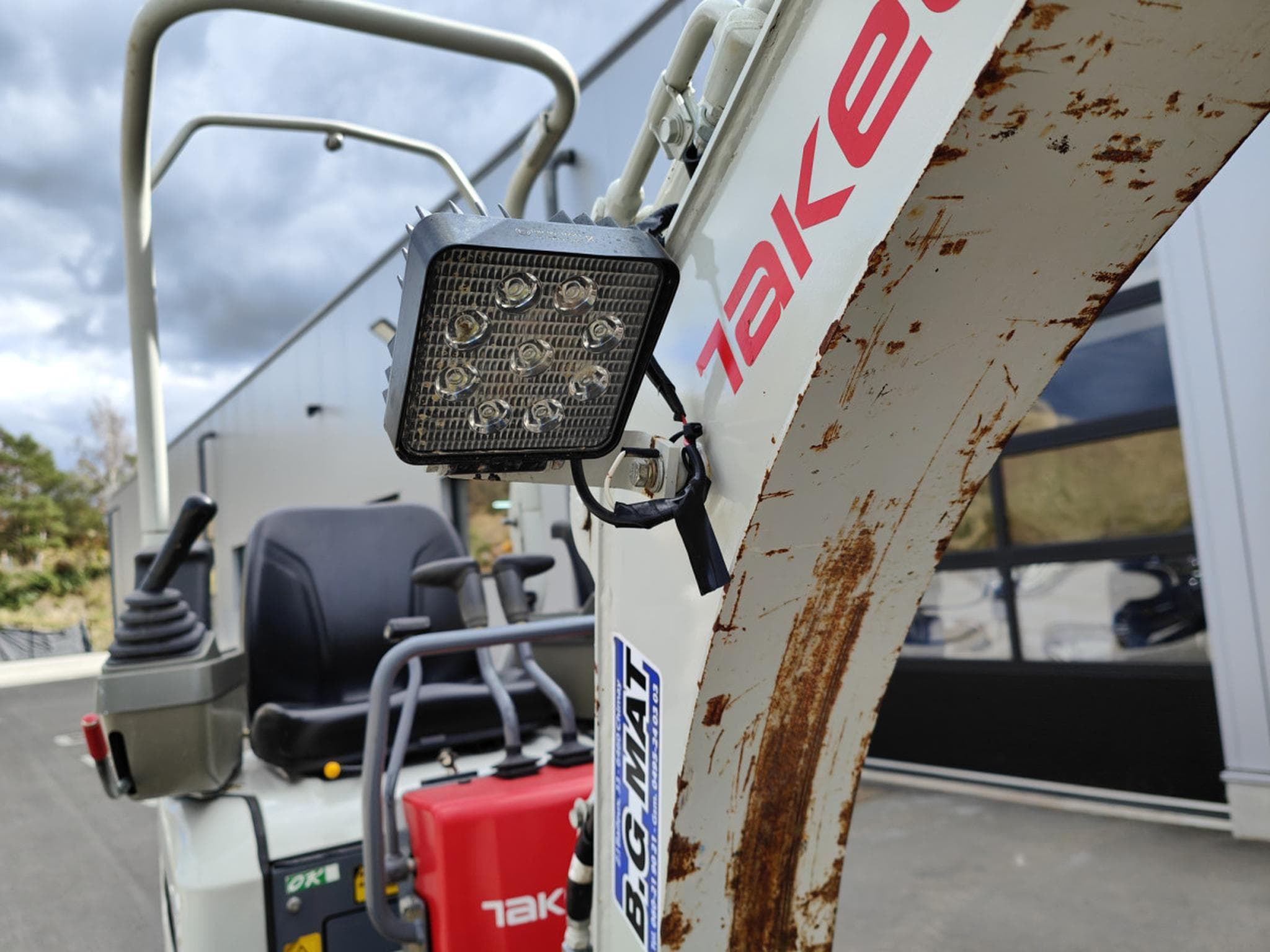 Takeuchi TB210R 645 heures - 3 godets - fonctionne parfaitement 15000€ HTVA (2019) - Photo 10