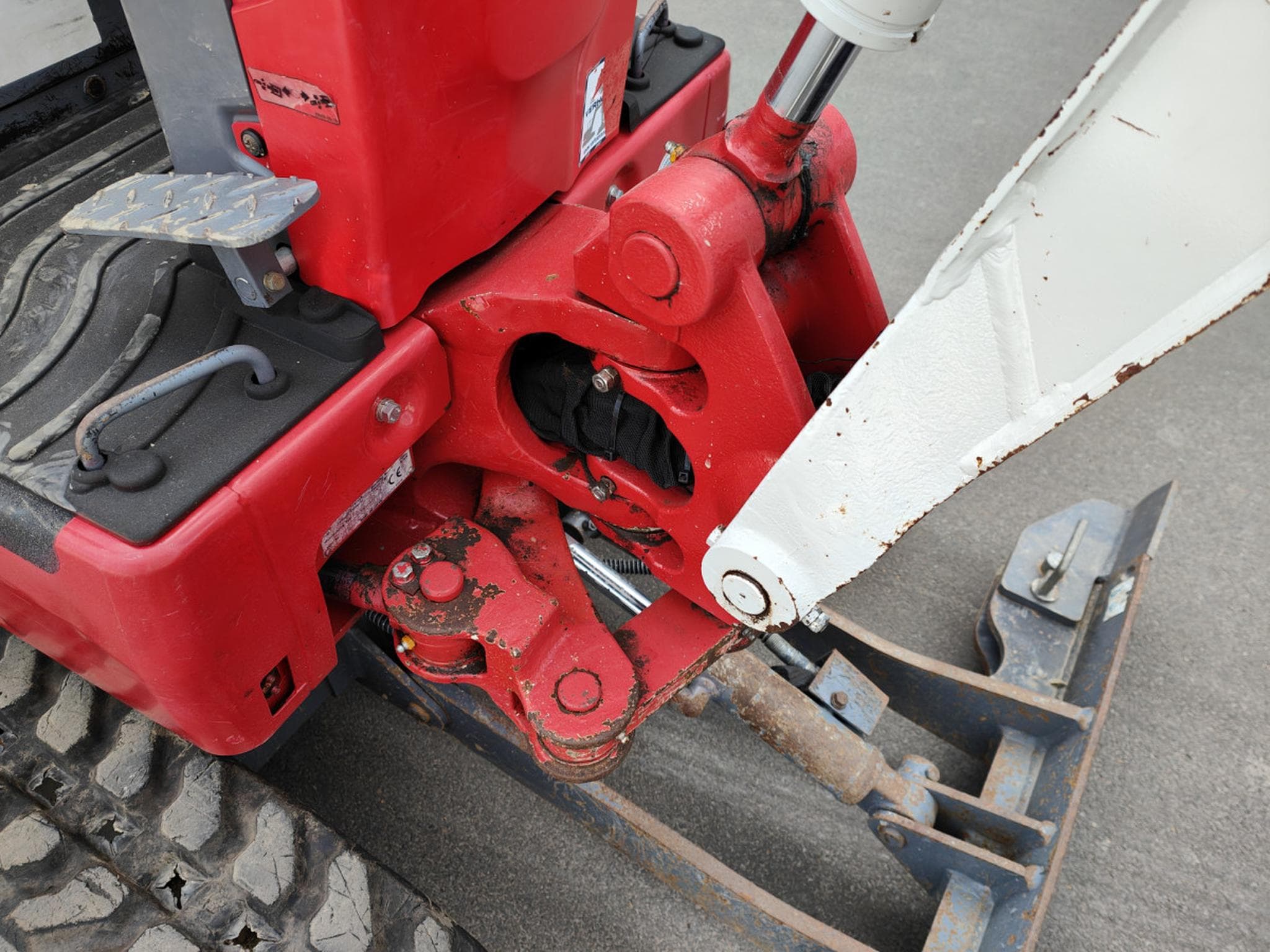 Takeuchi TB210R 645 heures - 3 godets - fonctionne parfaitement 15000€ HTVA (2019) - Photo 19