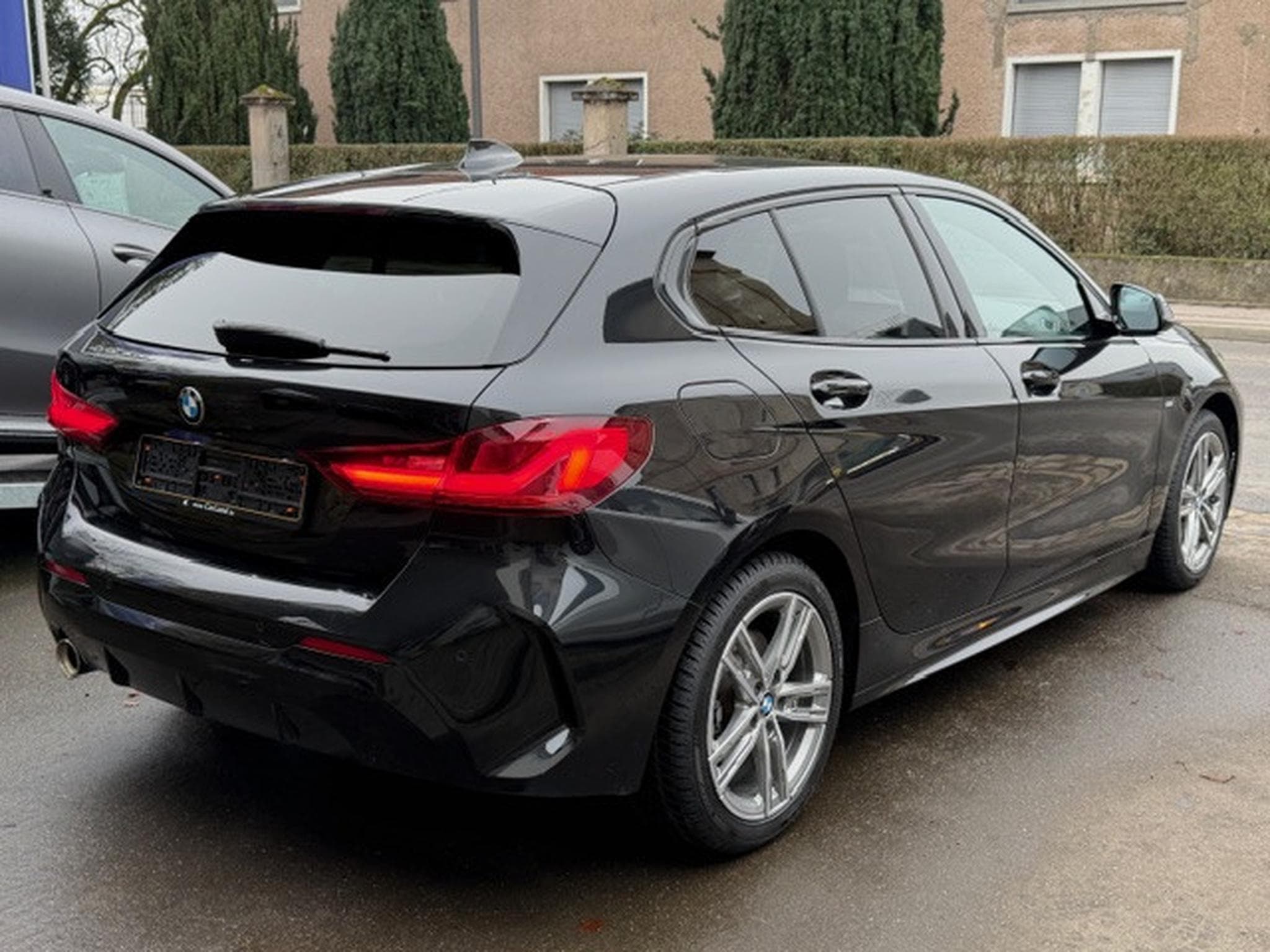 BMW 118 iA Pack M Sport (2022) - Photo 2
