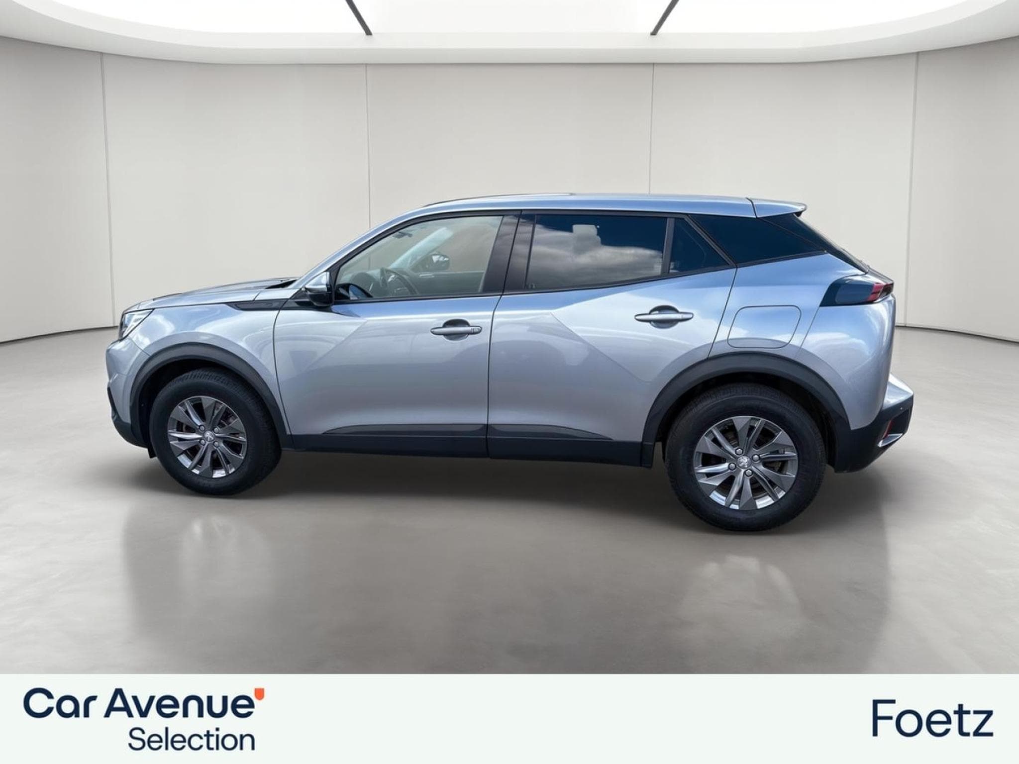 PEUGEOT 2008 e-2008 136ch Active (2021) - Photo 10
