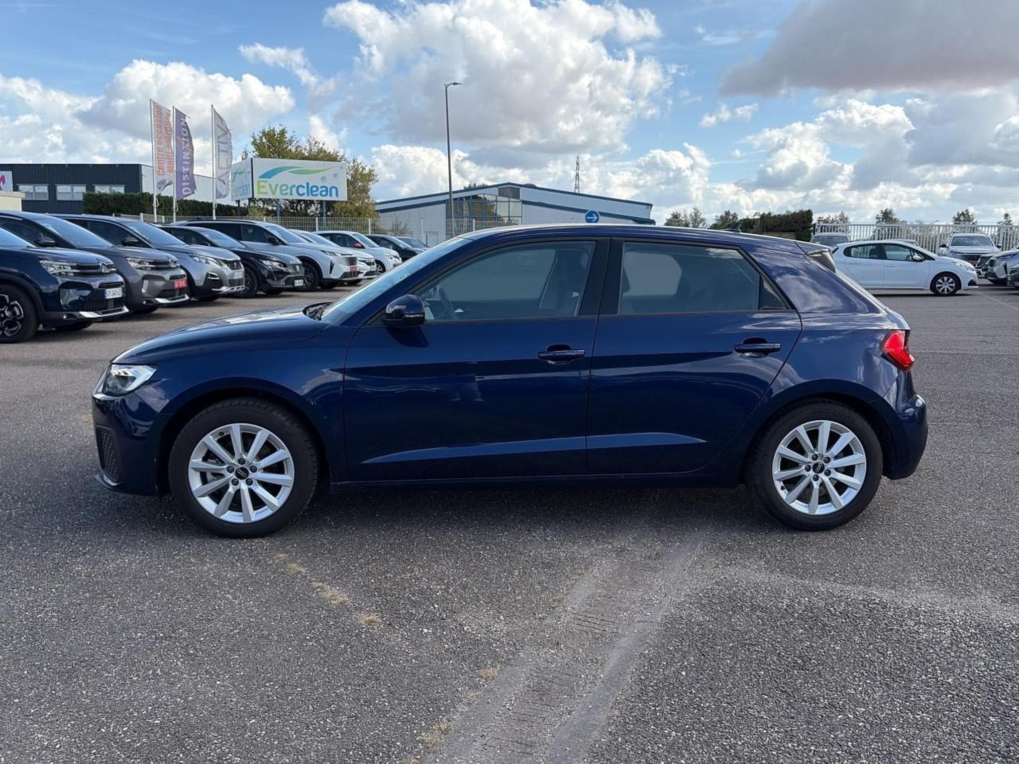 Audi A1 30 TFSI 110 DESIGN (2023) - Photo 8