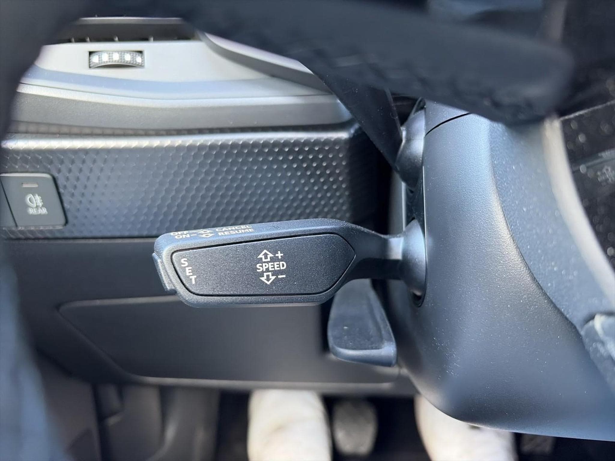 Audi A1 30 TFSI 110 DESIGN (2023) - Photo 17