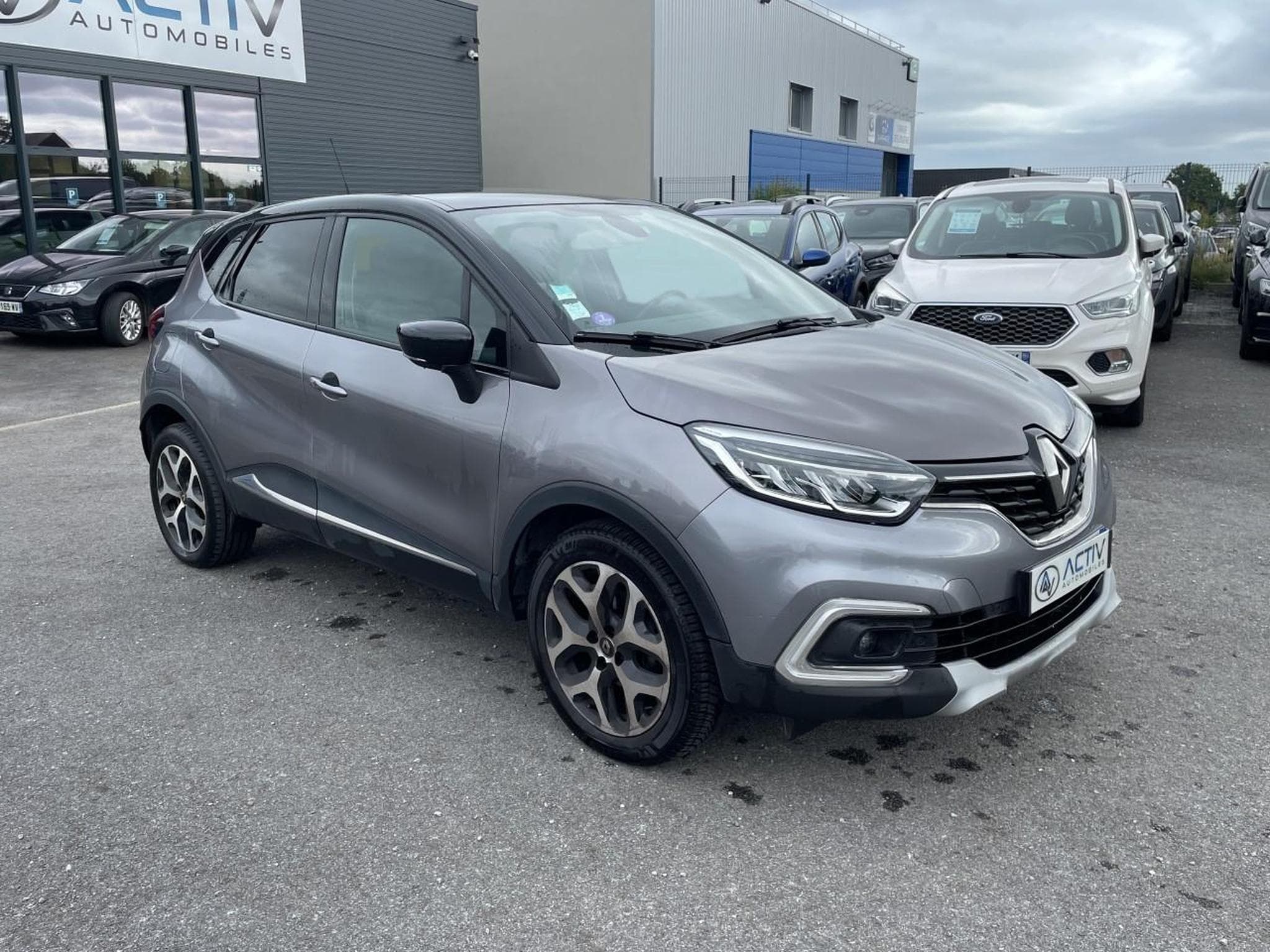 Renault CAPTUR 1.3 TCE 150 FAP INTENS (2019) - Photo 3