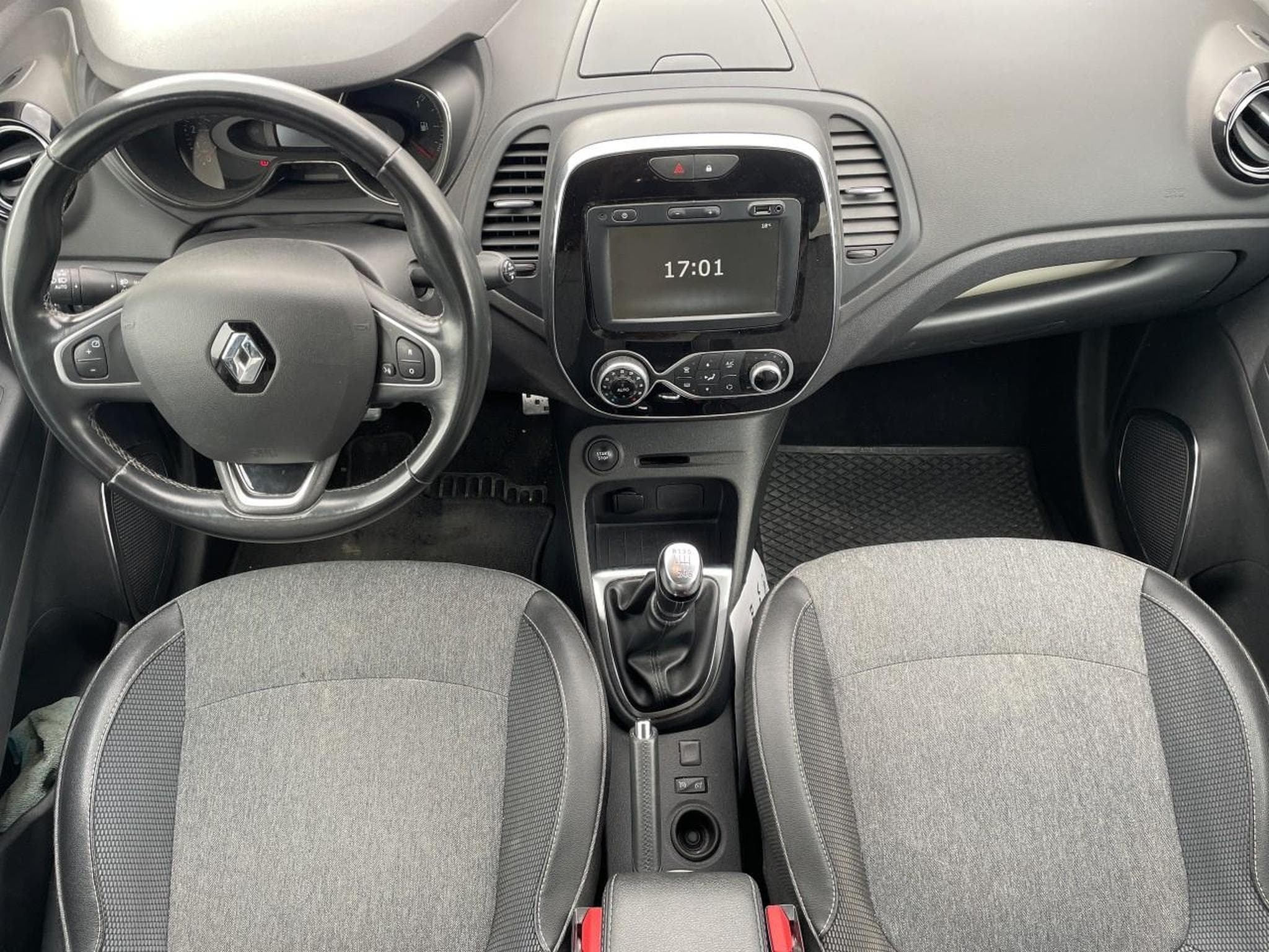 Renault CAPTUR 1.3 TCE 150 FAP INTENS (2019) - Photo 9