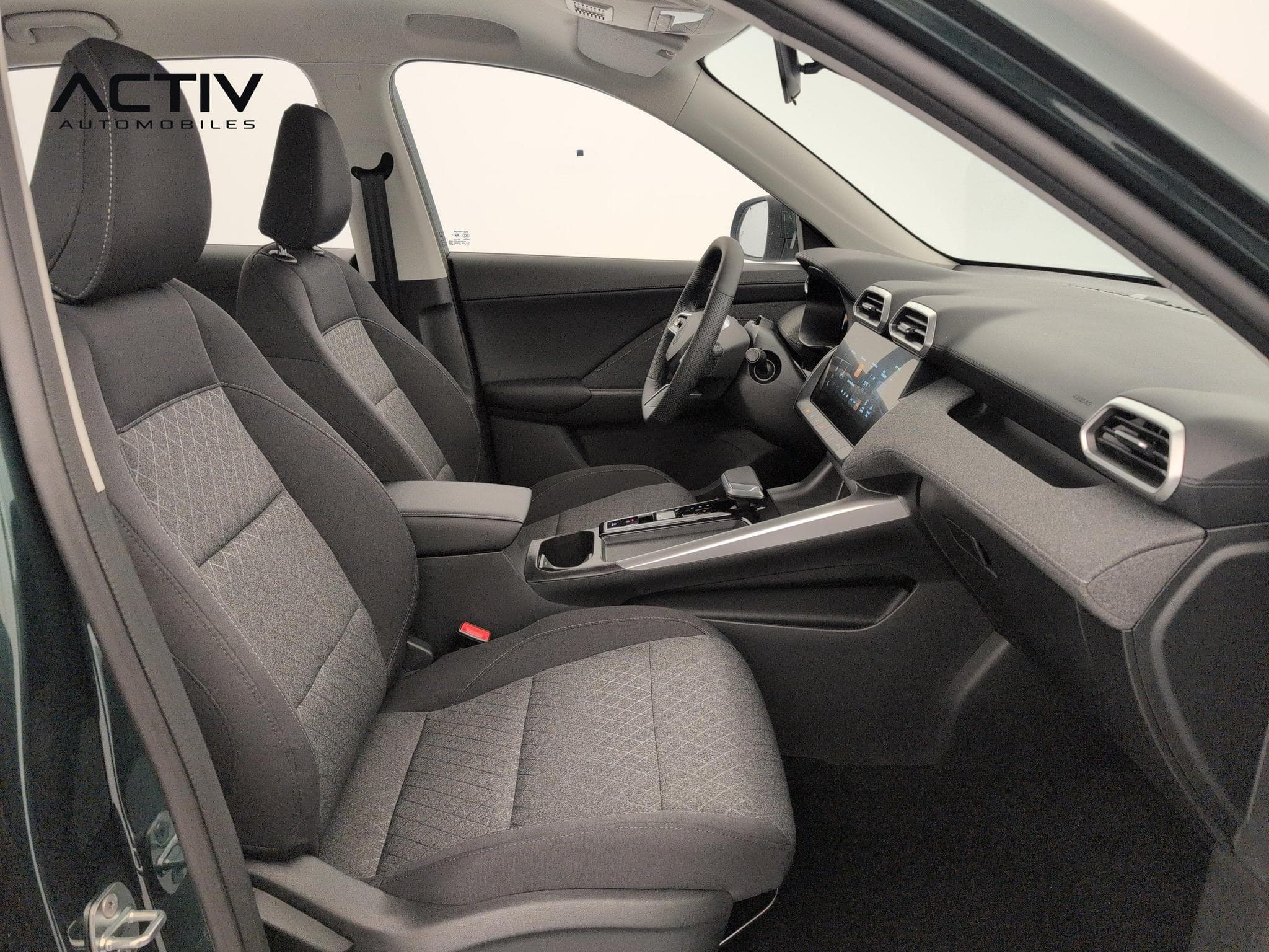 Mg ZS 1.5 L Hybrid+ 197 ch Standard (2026) - Photo 9