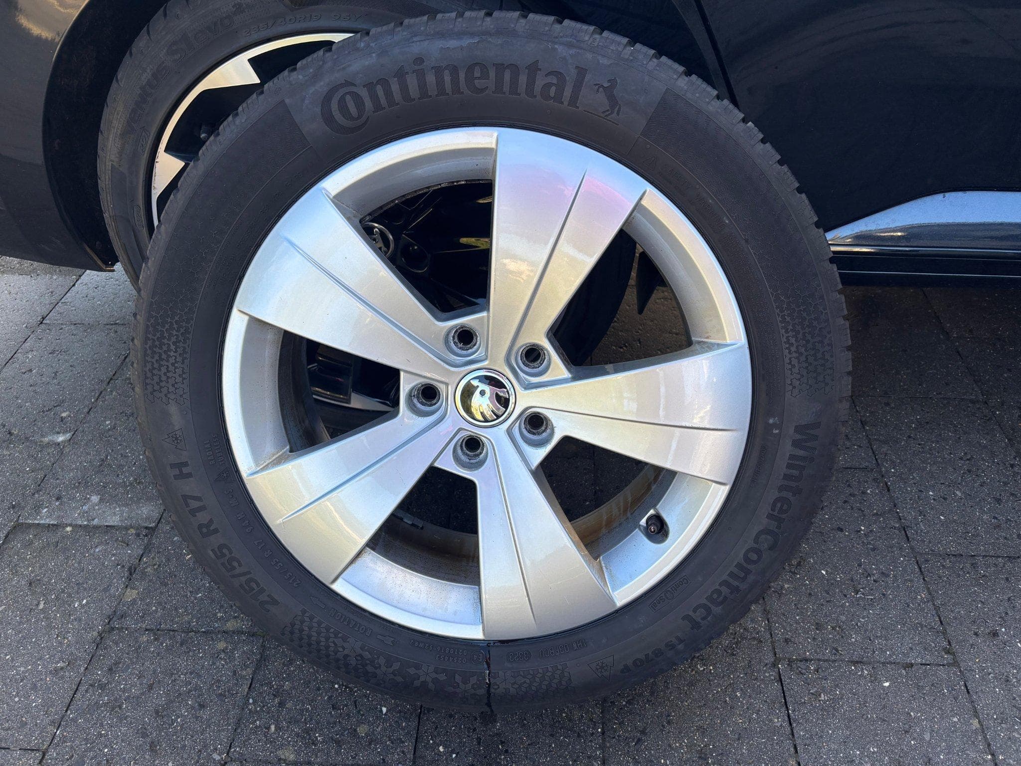 Skoda Superb Sportline 2.0 TDI 150 DSG (2020) - Photo 4