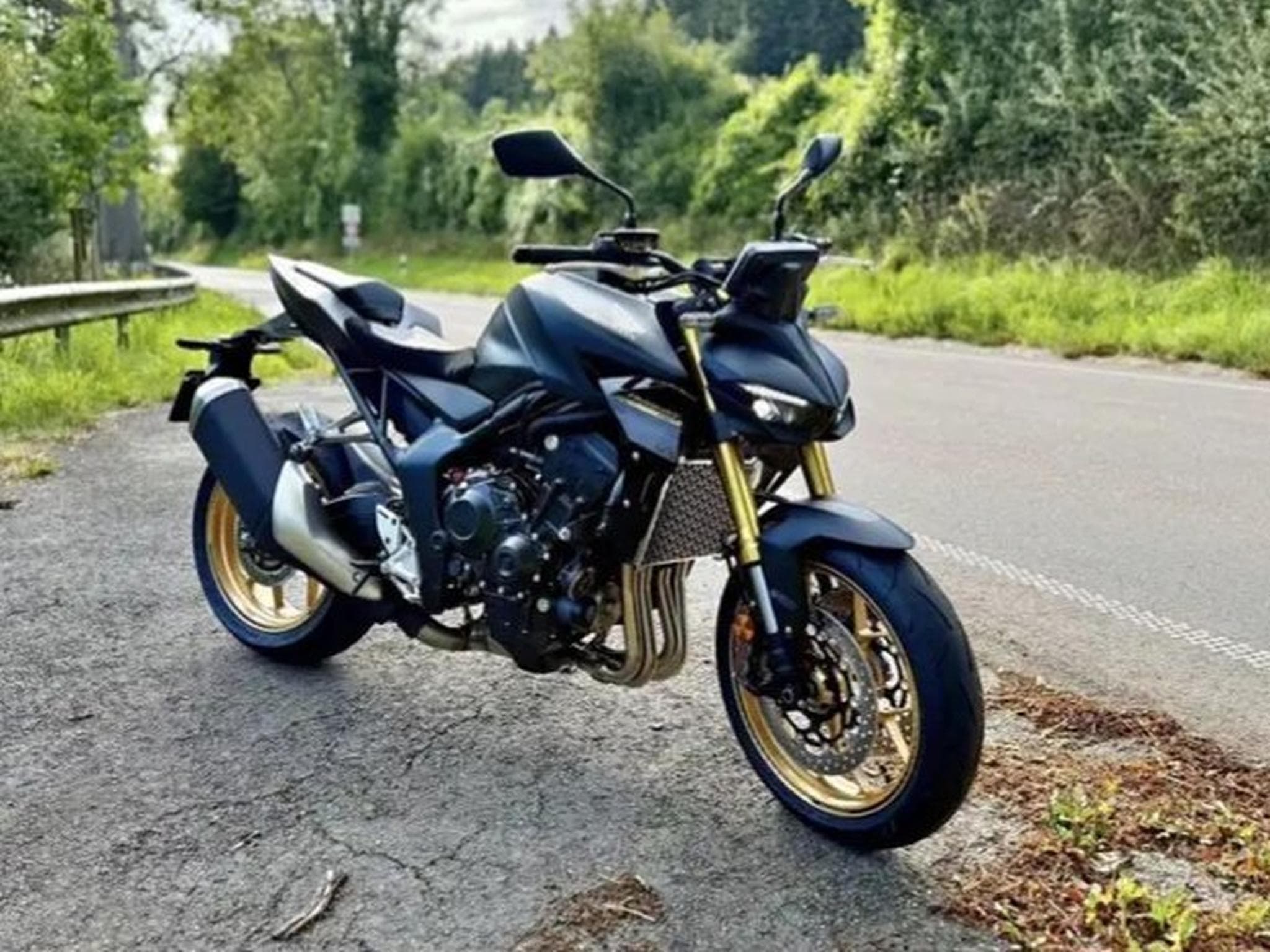 Honda Hornet CB1000 SP (2025) - Foto 1