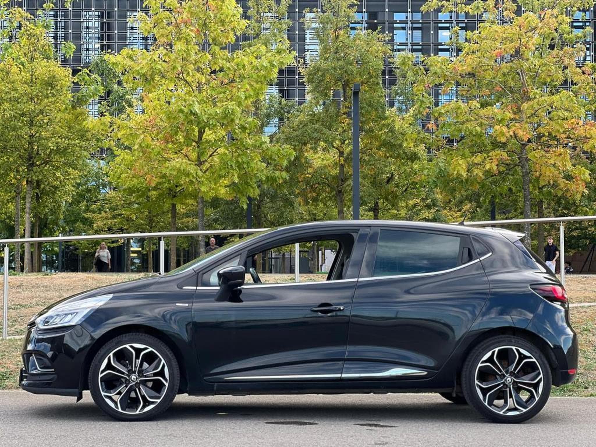 Renault Clio Manuelle / Essence (2017) - Foto 7