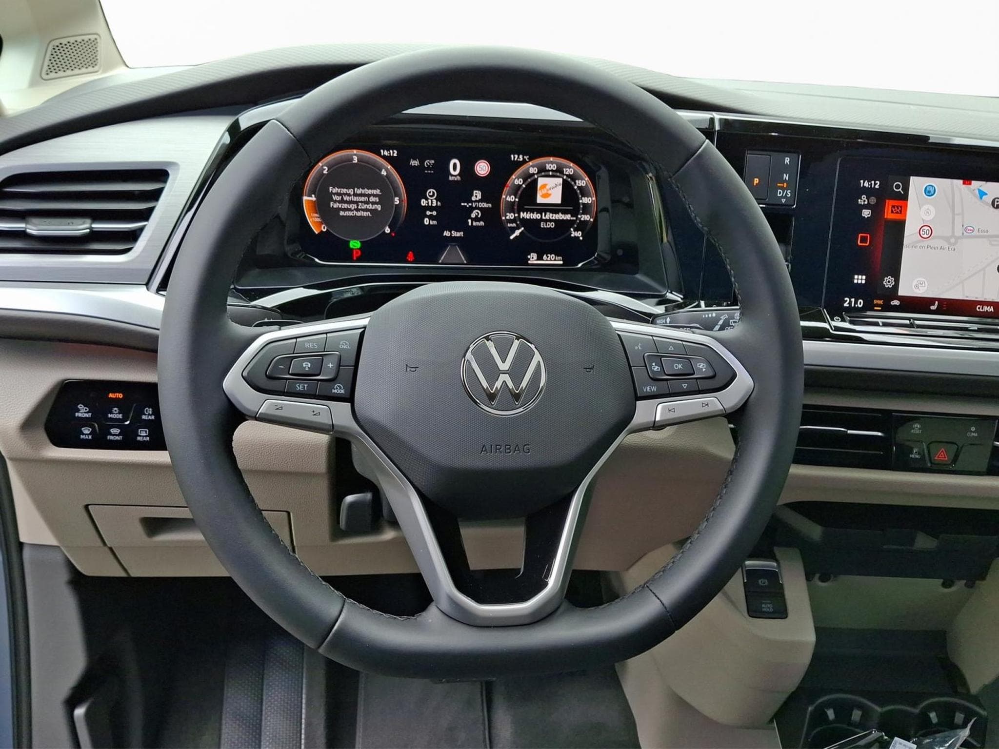 VW Multivan Life (2026) - Foto 11