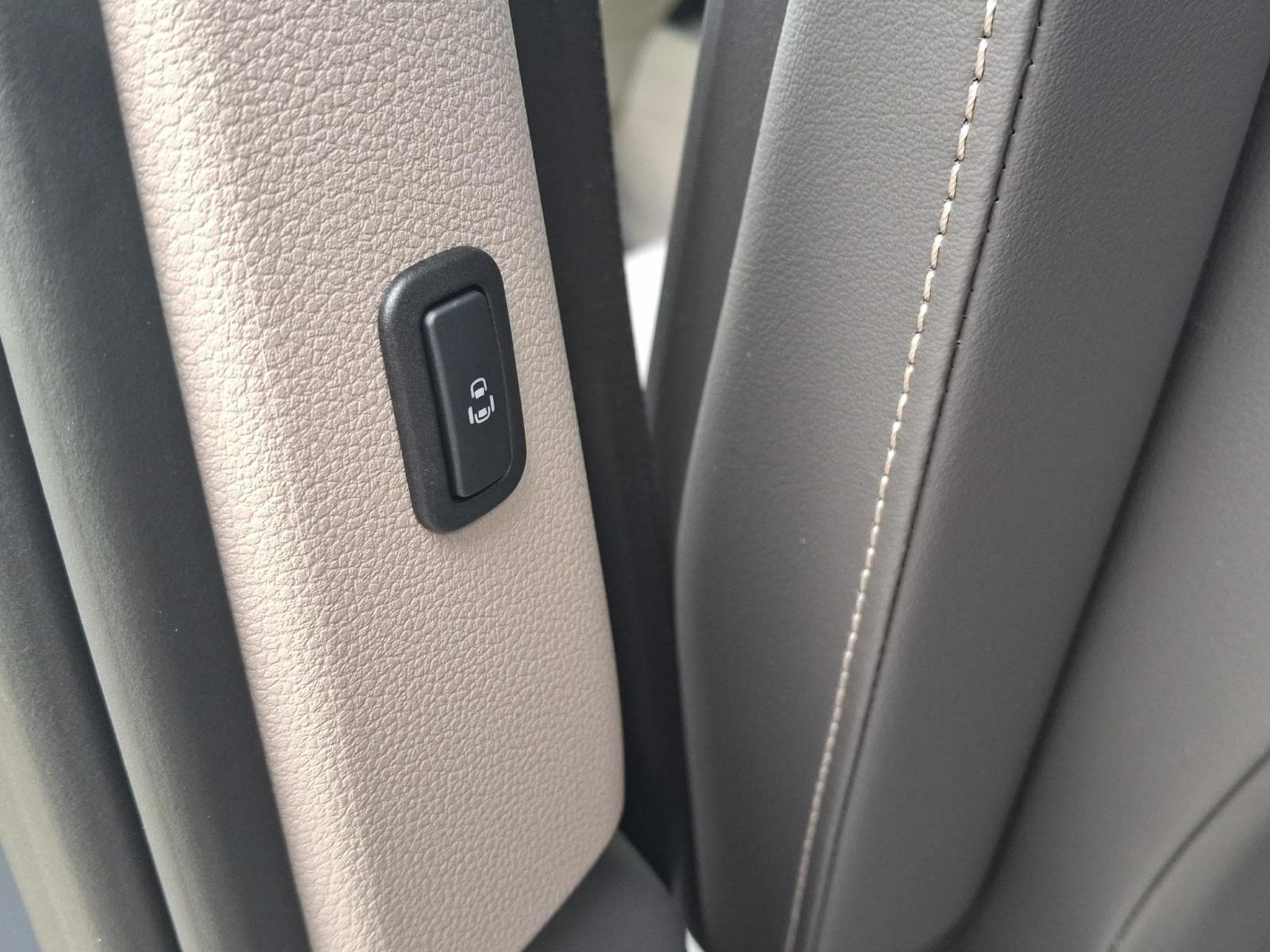 VW Multivan Life (2026) - Foto 22