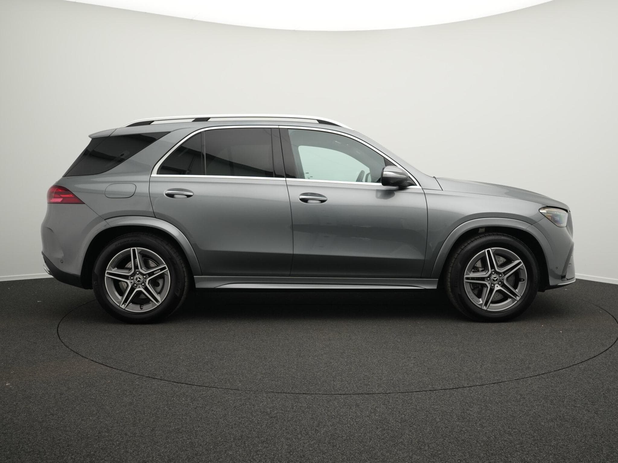 Mercedes GLE 450 d 4MATIC AMG-Line Premium Plus (2025) - Foto 5