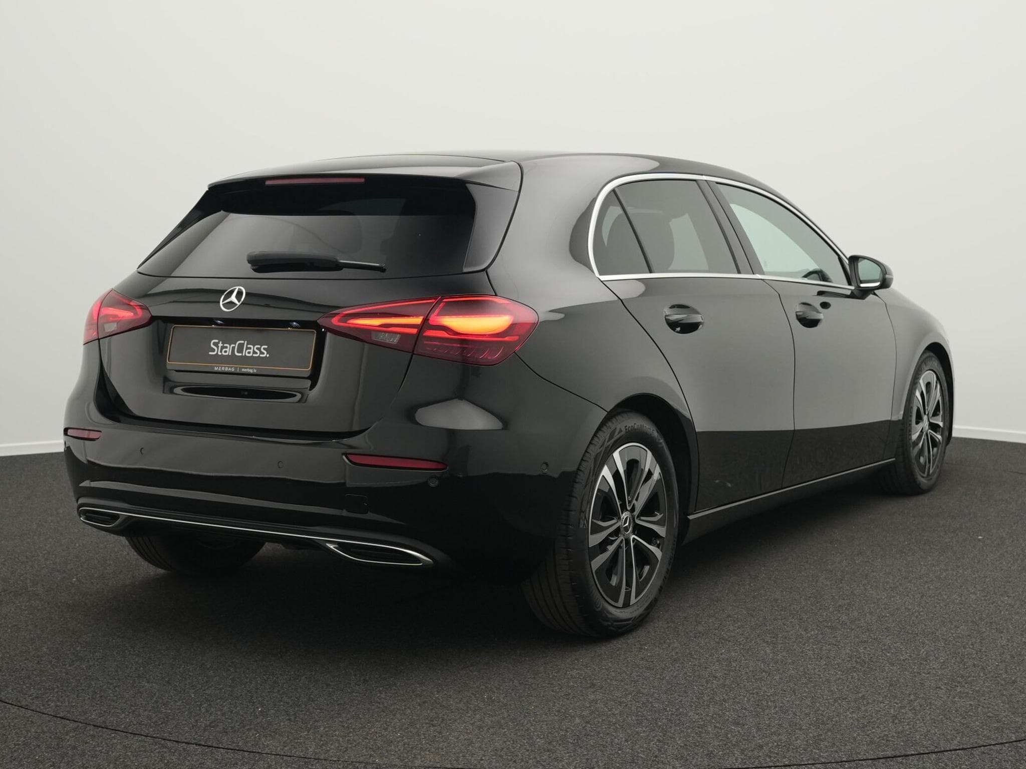 Mercedes A 180 d Progressive LED+Kamera+MBUX (2025) - Foto 3
