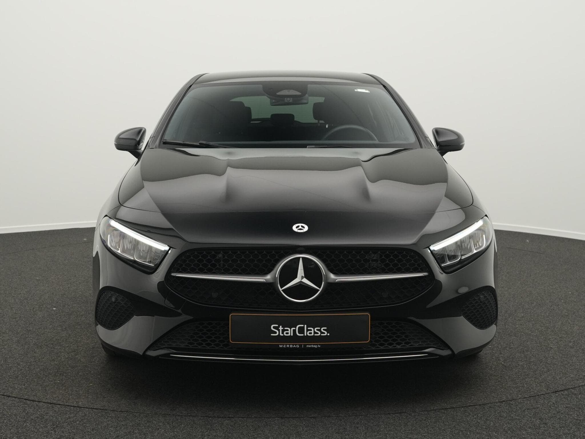 Mercedes A 180 d Progressive LED+Kamera+MBUX (2025) - Foto 2