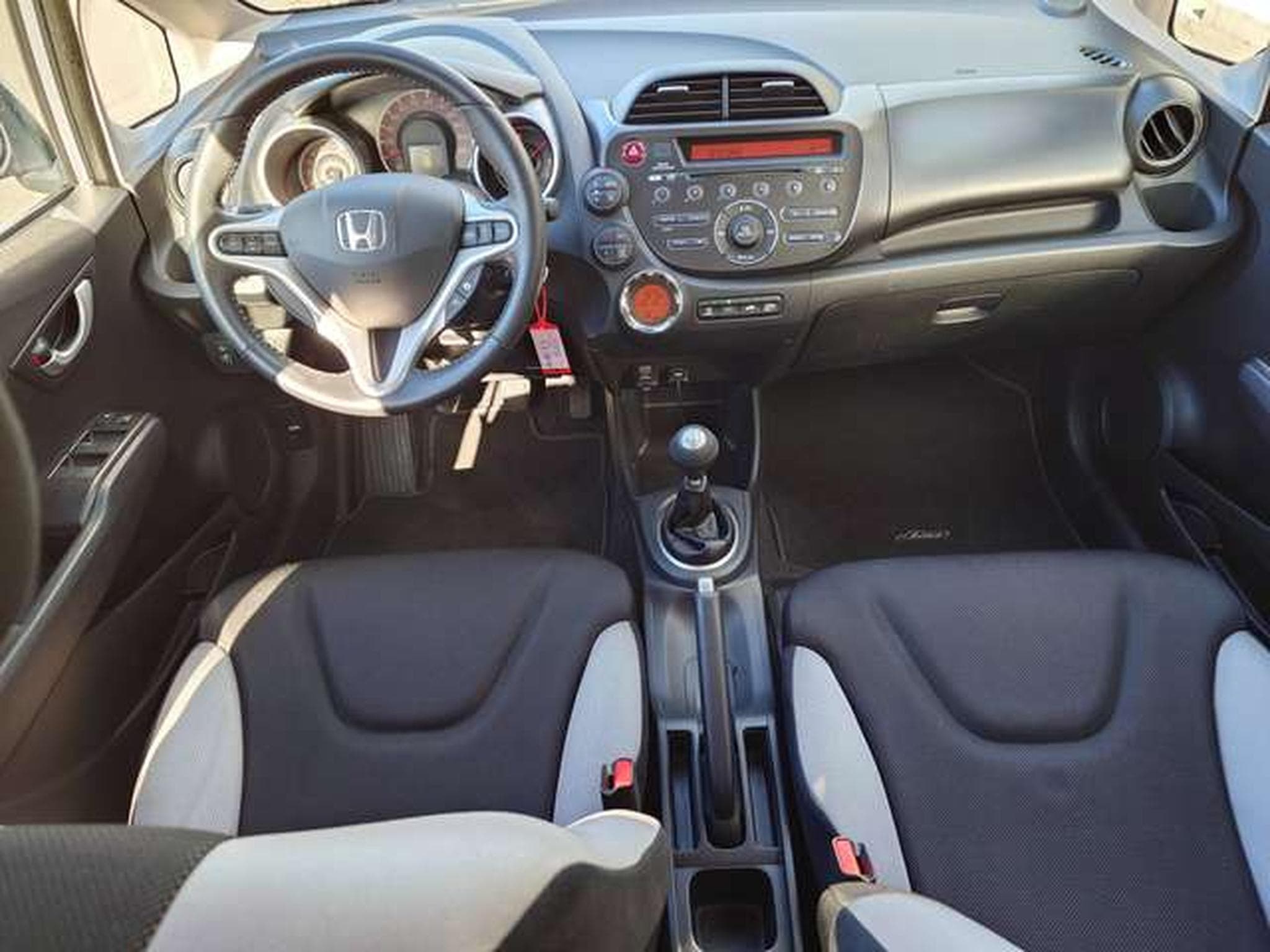 Honda Jazz Jazz 1.4i Si sport (2015) - Foto 7