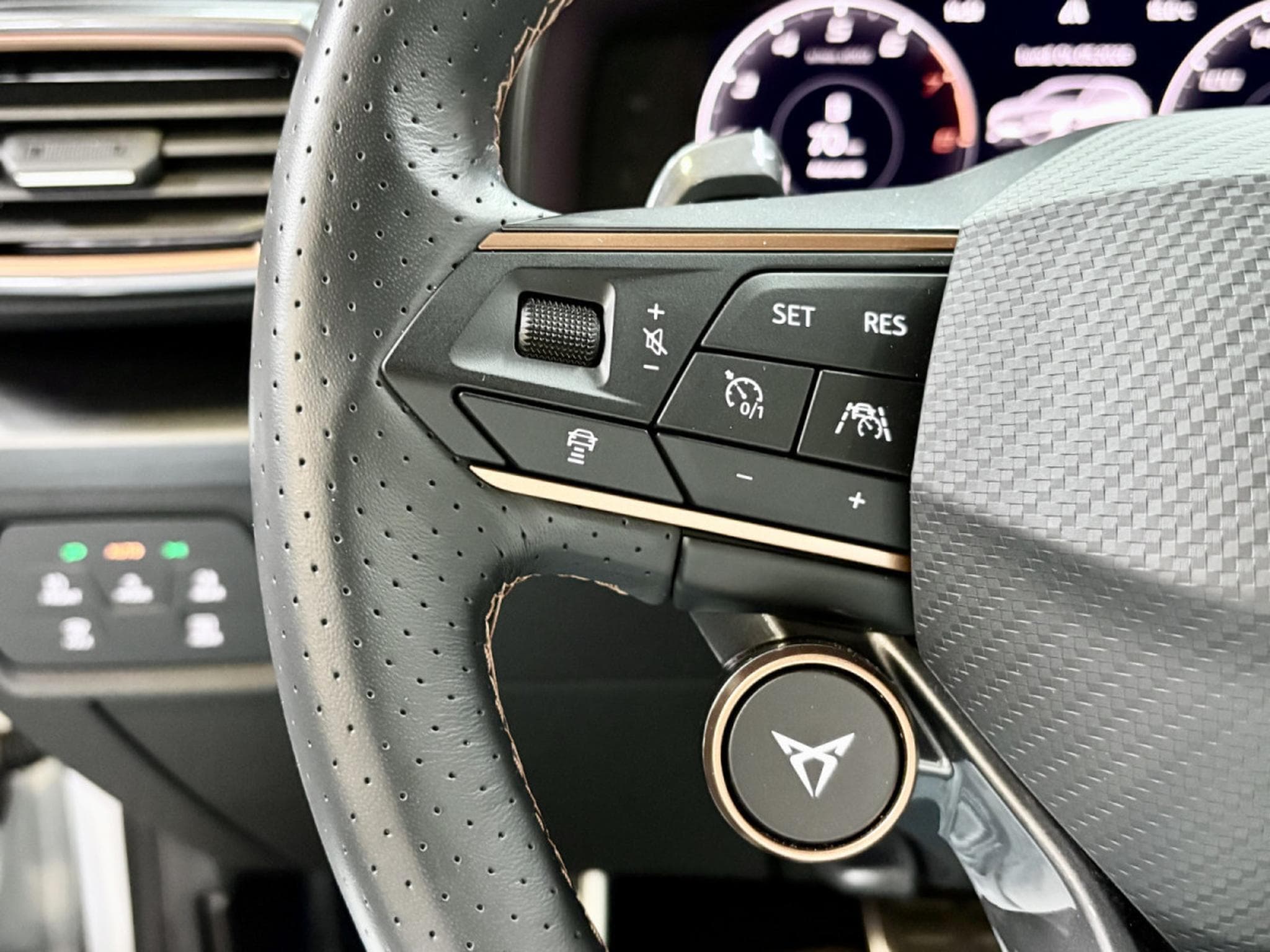 Cupra Leon VZ CUP ST 2.0 TSI 310CV * BREMBO * VSS * PANO* MATRIX * (2024) - Photo 12