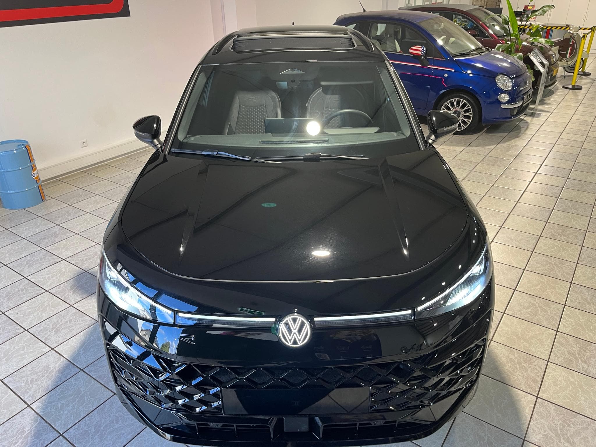 VW T-Roc 1.5 eTSI DSG R-Line *Toit Ouvrant/Pano* (2026) - Photo 10