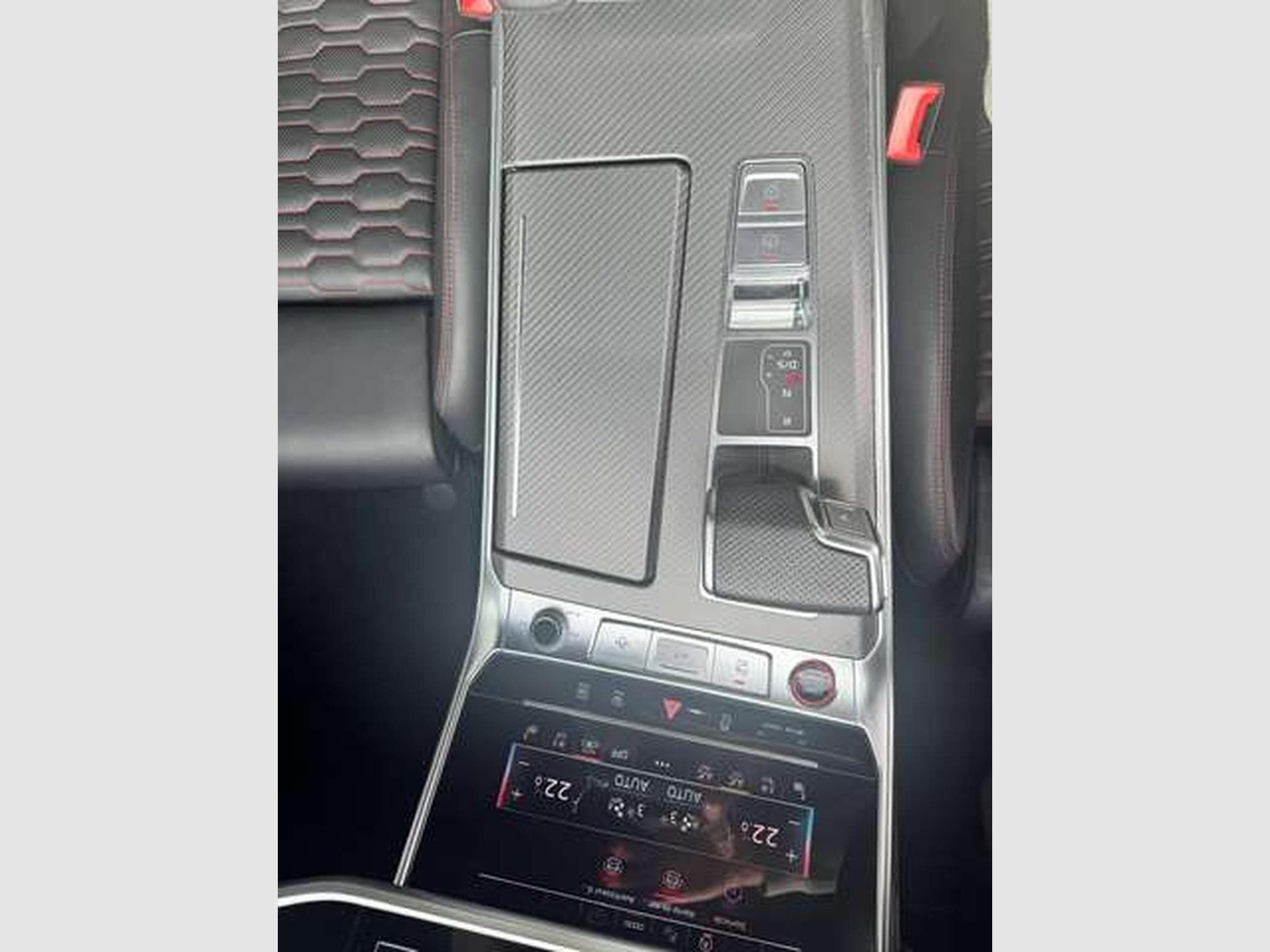 Audi RS6 RS6 PERFORMANCE / TVA RECUP / 1ER OWNER / JUSQU'A 36 MOIS DE (2023) - Photo 19