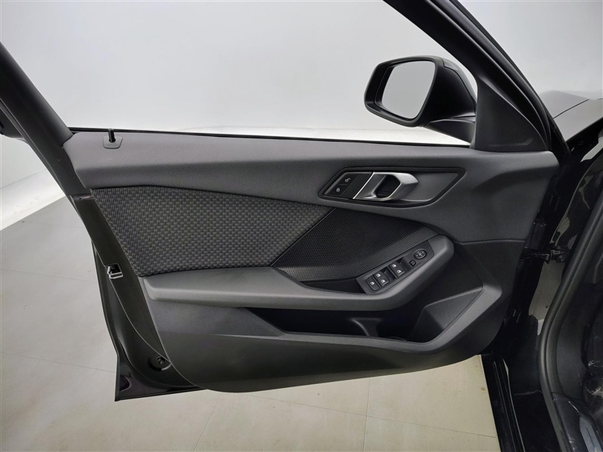 BMW 116 d AdBlue (EU6AP) (2023) - Photo 17