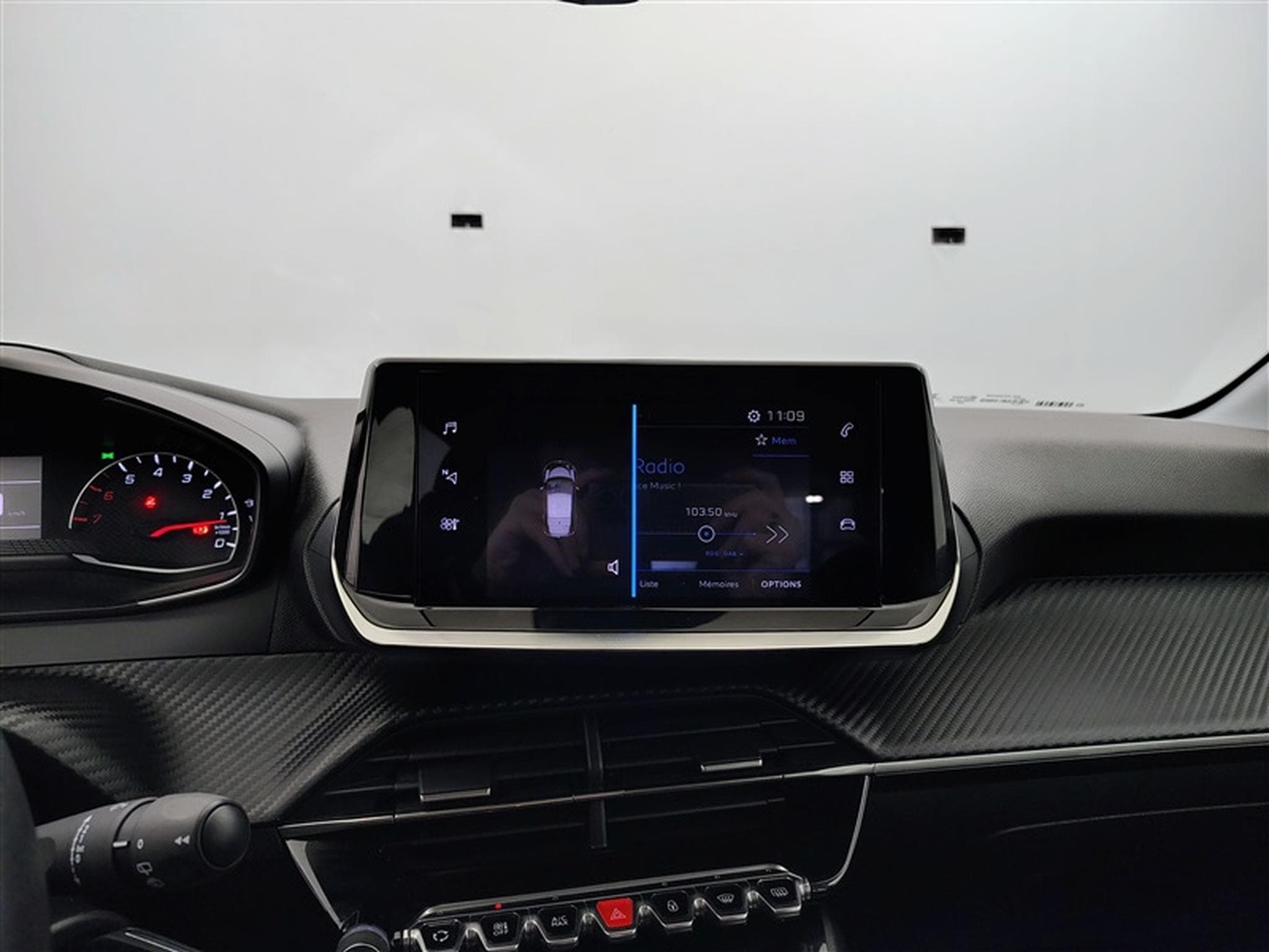 Peugeot 208 1.2i PureTech Active Pack (2022) - Photo 17