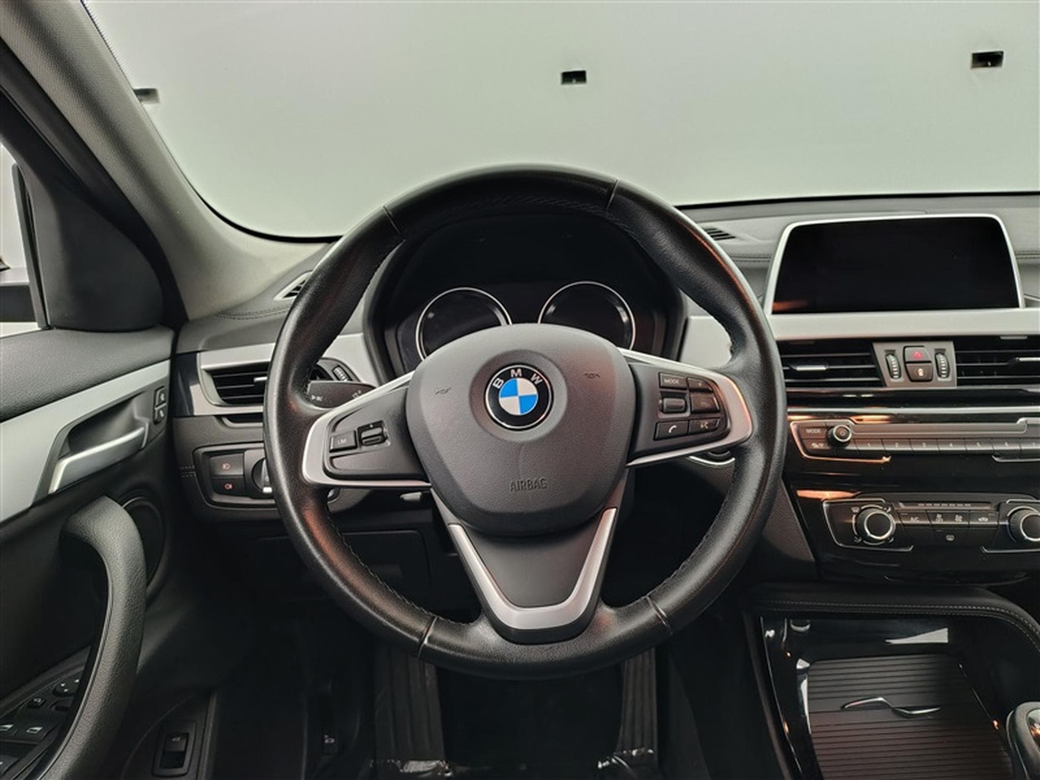BMW X2 1.5i sDrive18 OPF (2019) - Photo 9