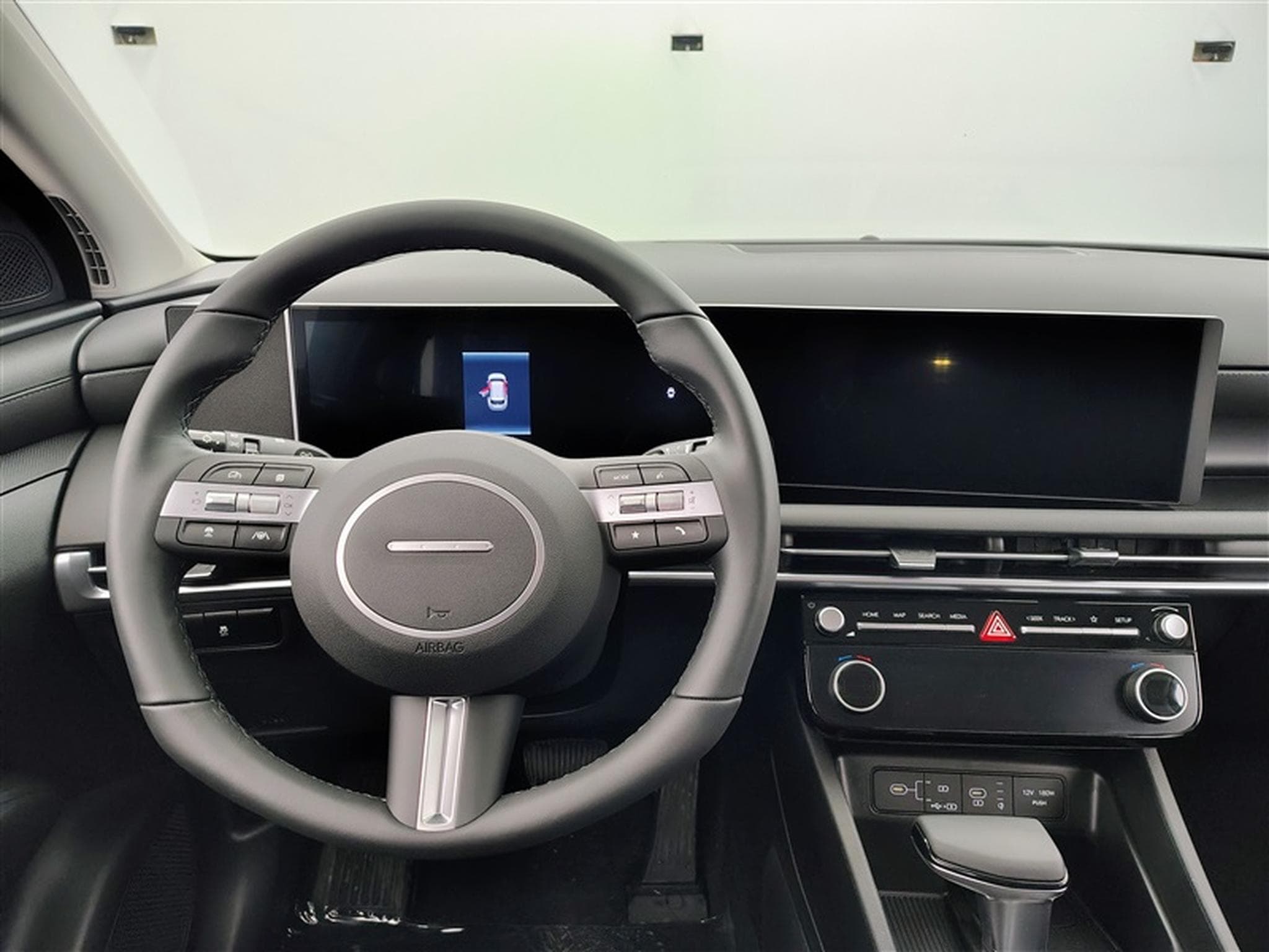 Hyundai Tucson 1.6 T-GDi 150cv DCT Feel CARPLAY / FULL LED / CAMERA (2025) - Photo 9