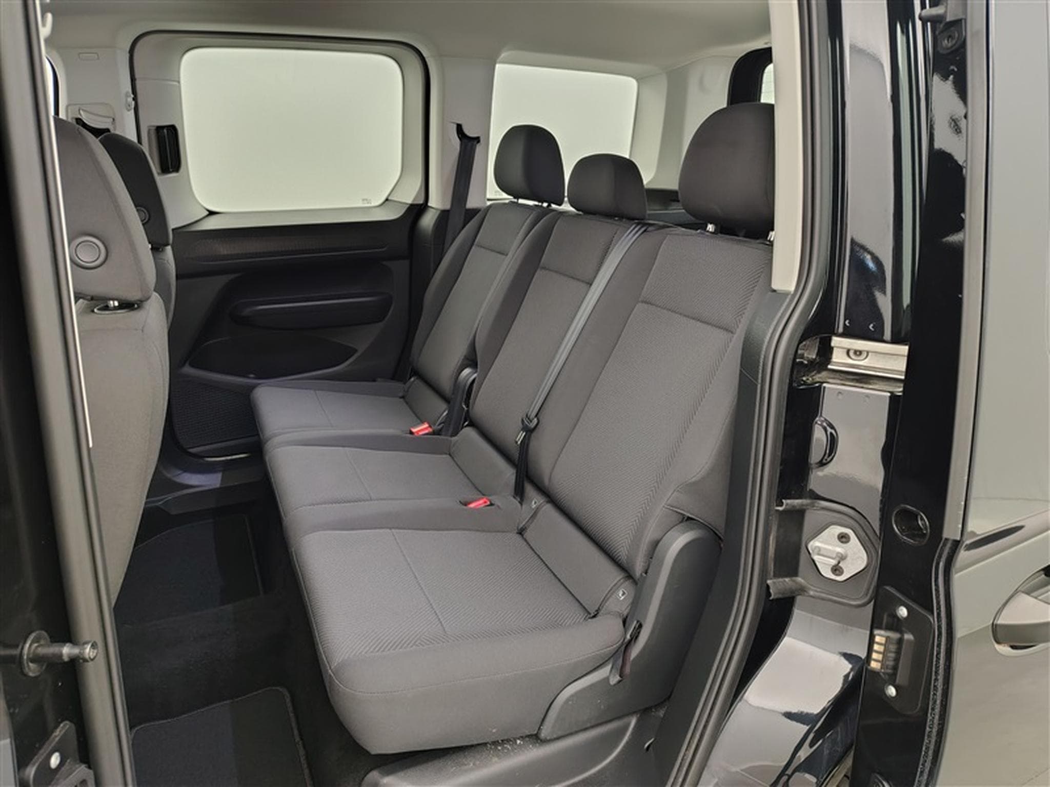 Ford Tourneo TREND 2.0 Ecoblue NAVI/ PDC / APP CONNECT (2024) - Photo 13