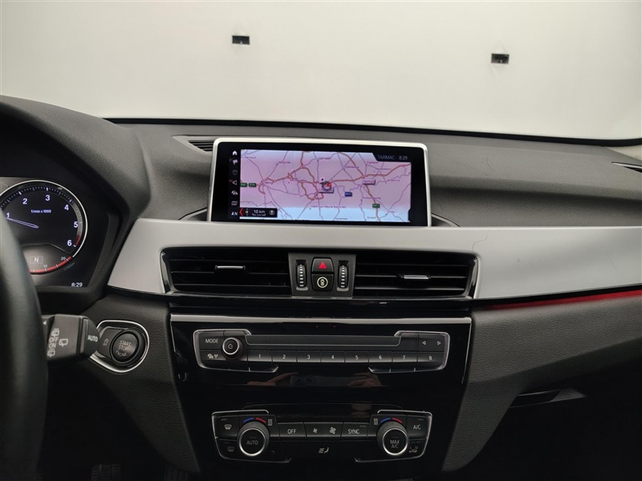 BMW X1 1.5d sDrive18 Cuir / Navi / PDC av+ar (2021) - Foto 11