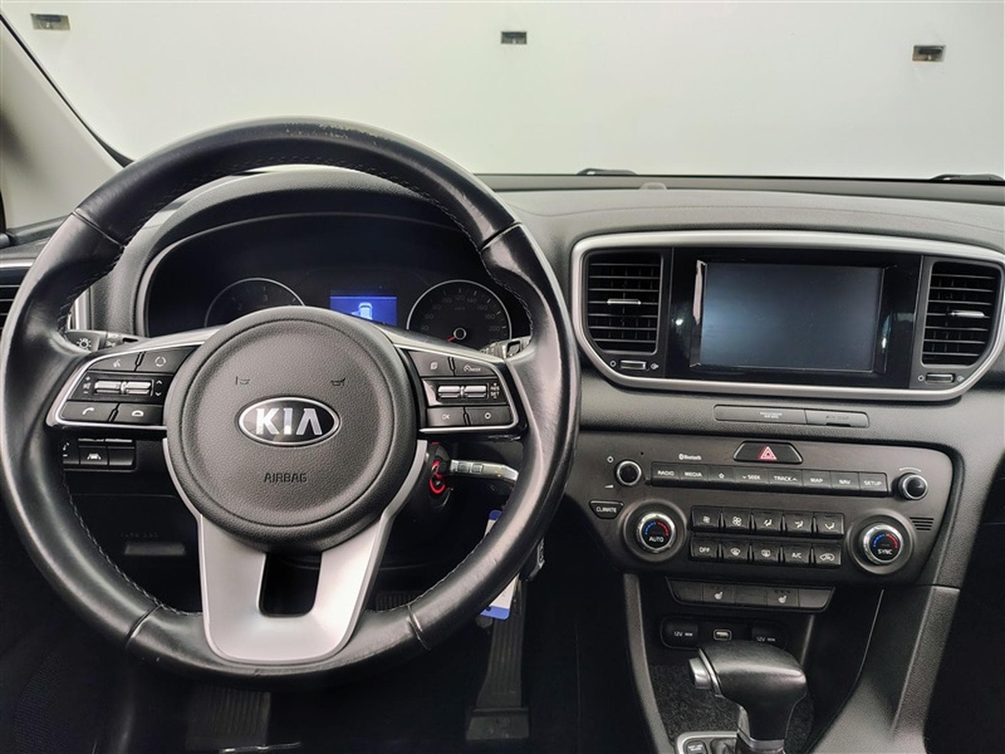 Kia Sportage 1.6 CRDi MHEV Business Line DCT (2020) - Photo 9