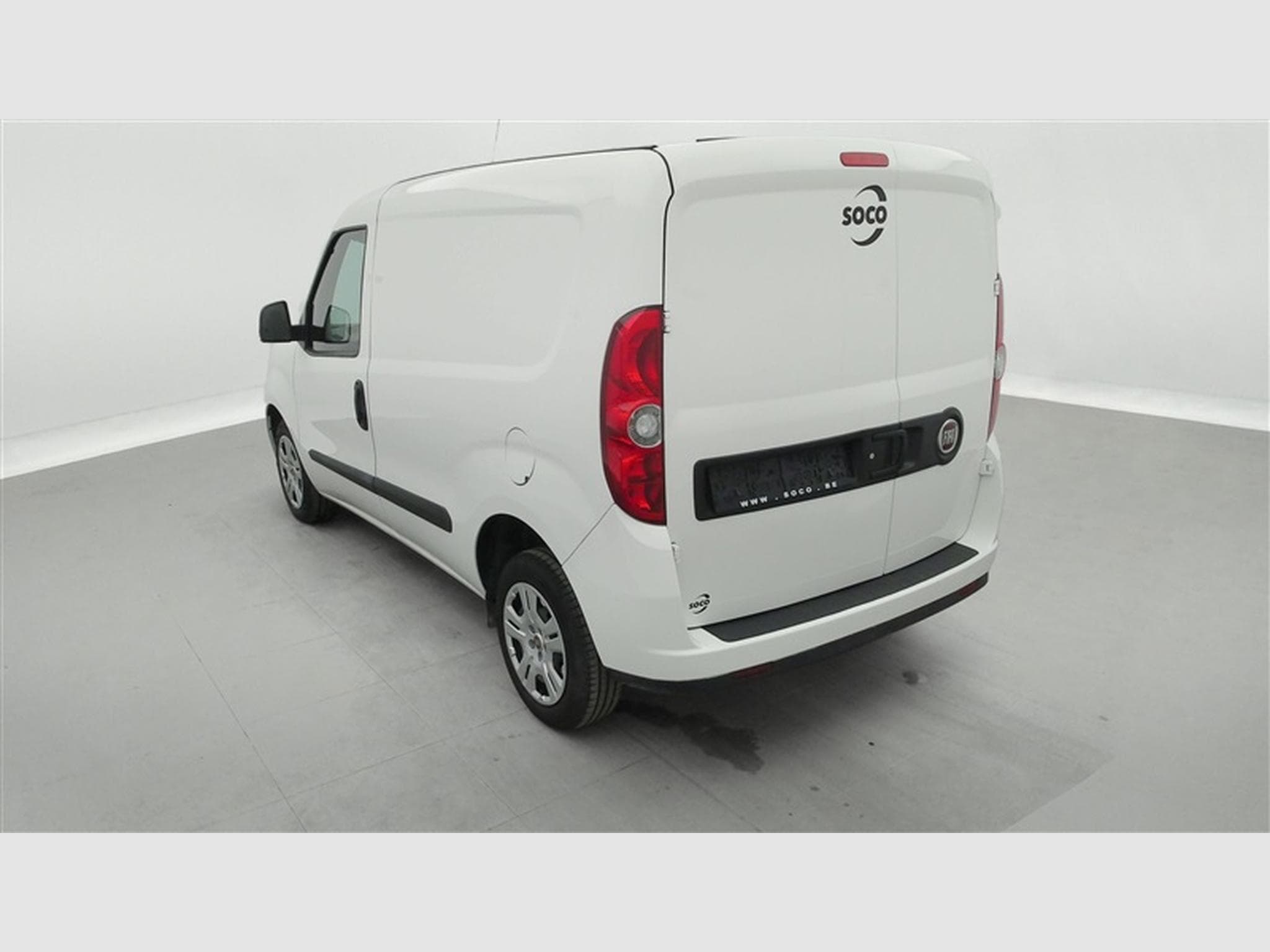 Fiat Doblo 1.6 MJET Cargo CLIM / CARPLAY (2023) - Photo 2