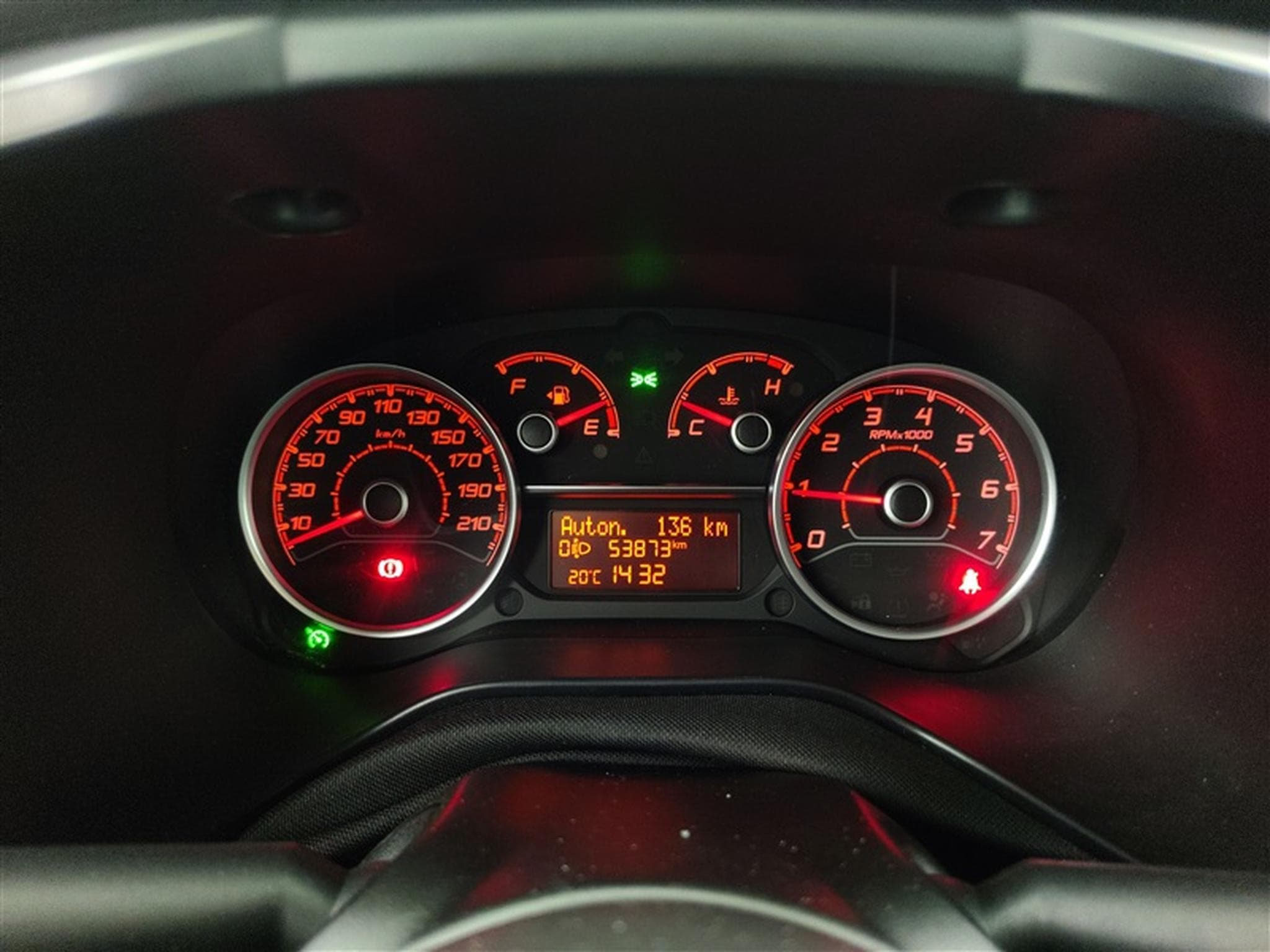 Fiat Doblo 1.6 MJET Cargo CLIM / CARPLAY (2023) - Photo 10