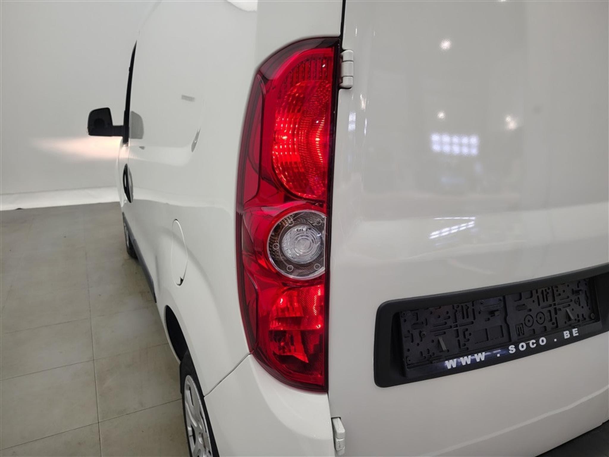 Fiat Doblo 1.6 MJET Cargo CLIM / CARPLAY (2023) - Photo 16
