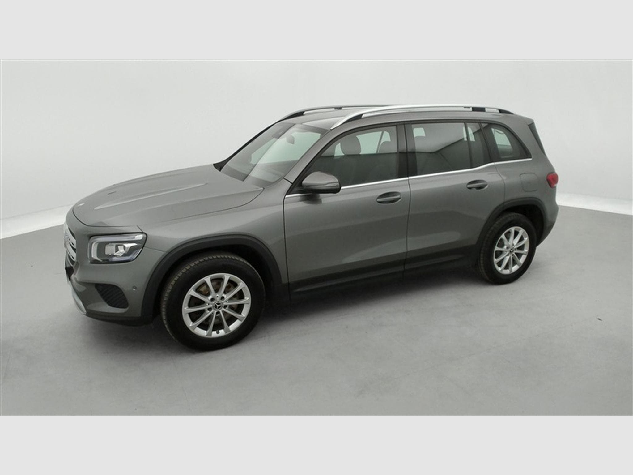 Mercedes GLB 180 **AUTO/NAVI/CARPLAY/CAMERA/7PLACES/SG CH** (2023) - Photo 20