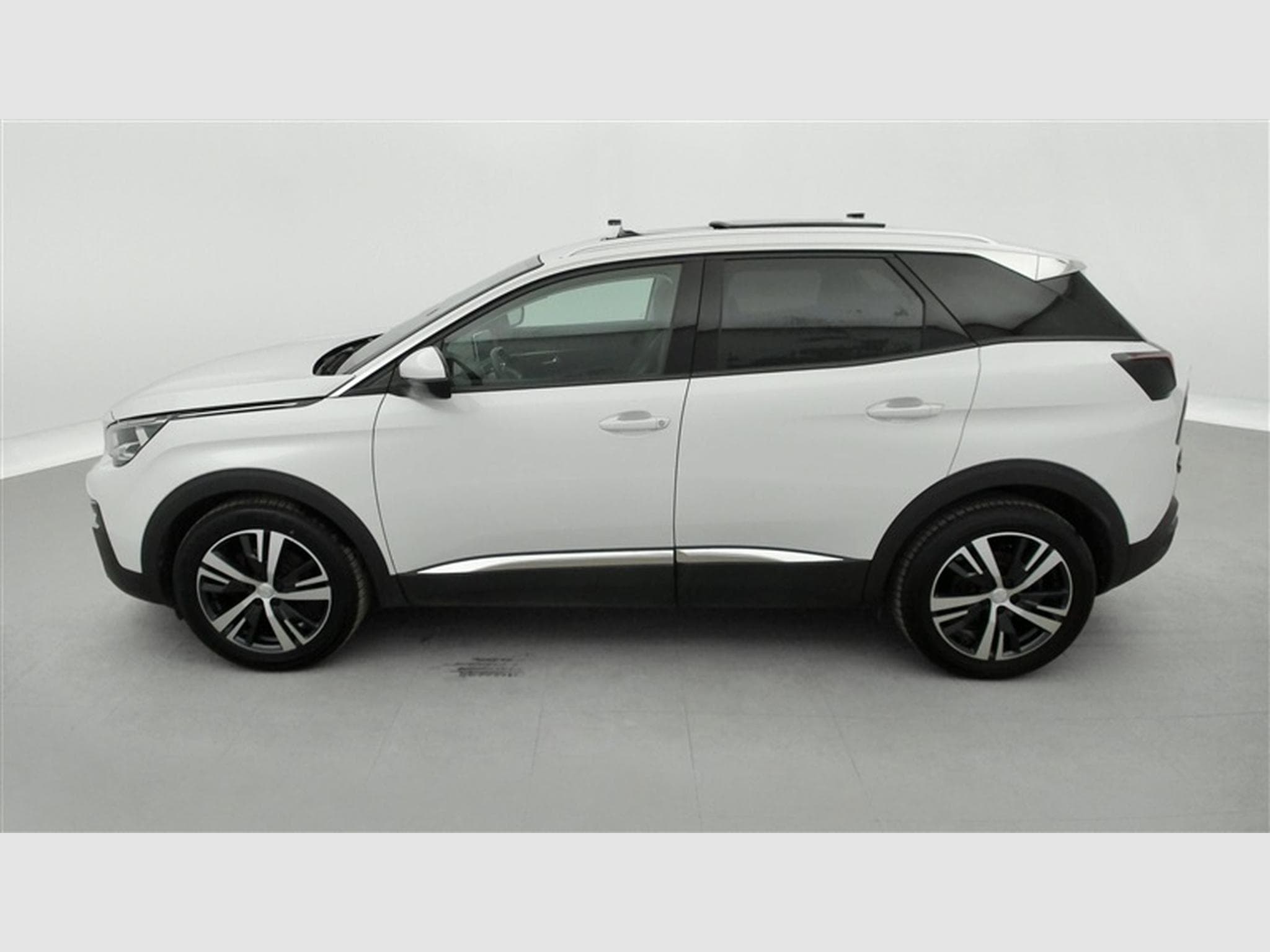 Peugeot 3008 1.2 PureTech Allure°NAV°CARPLAY°CAM°PDC°JA18 (2020) - Photo 3